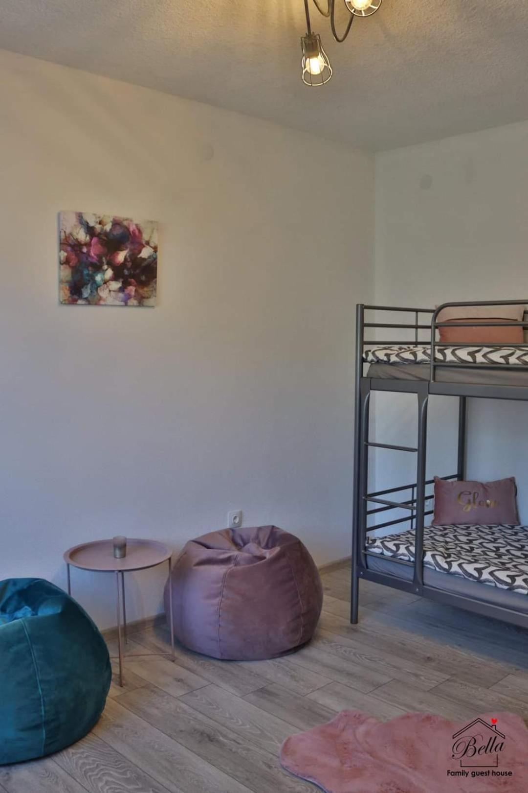Bella family guest house