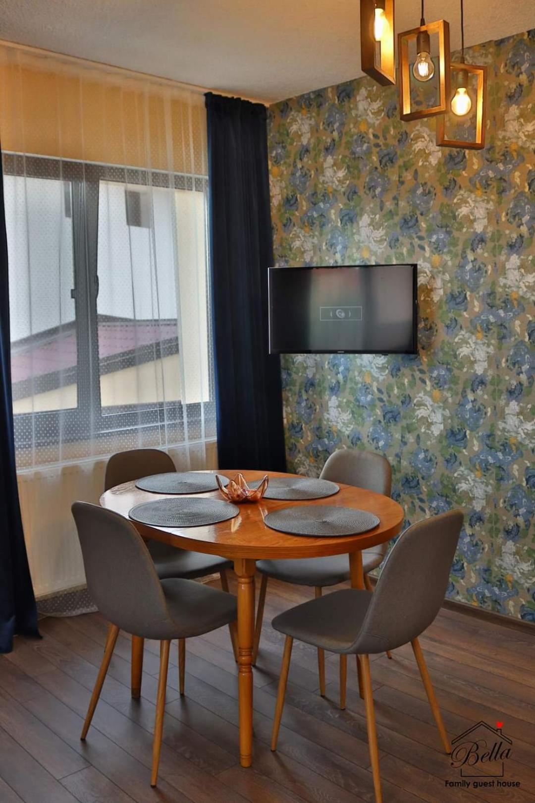 Bella family guest house