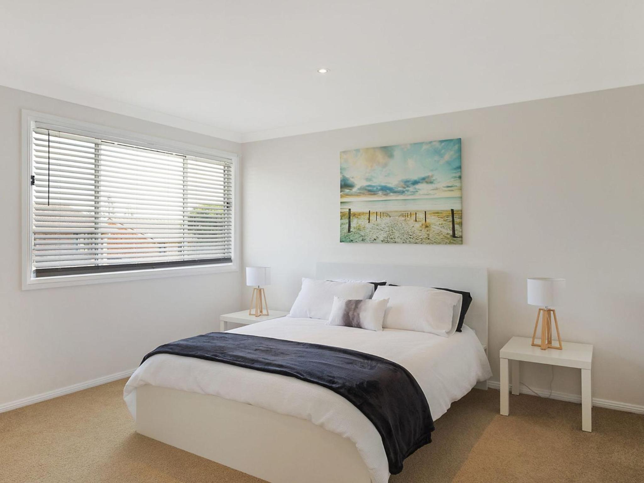 31 McMillan Crescent, Dalmeny