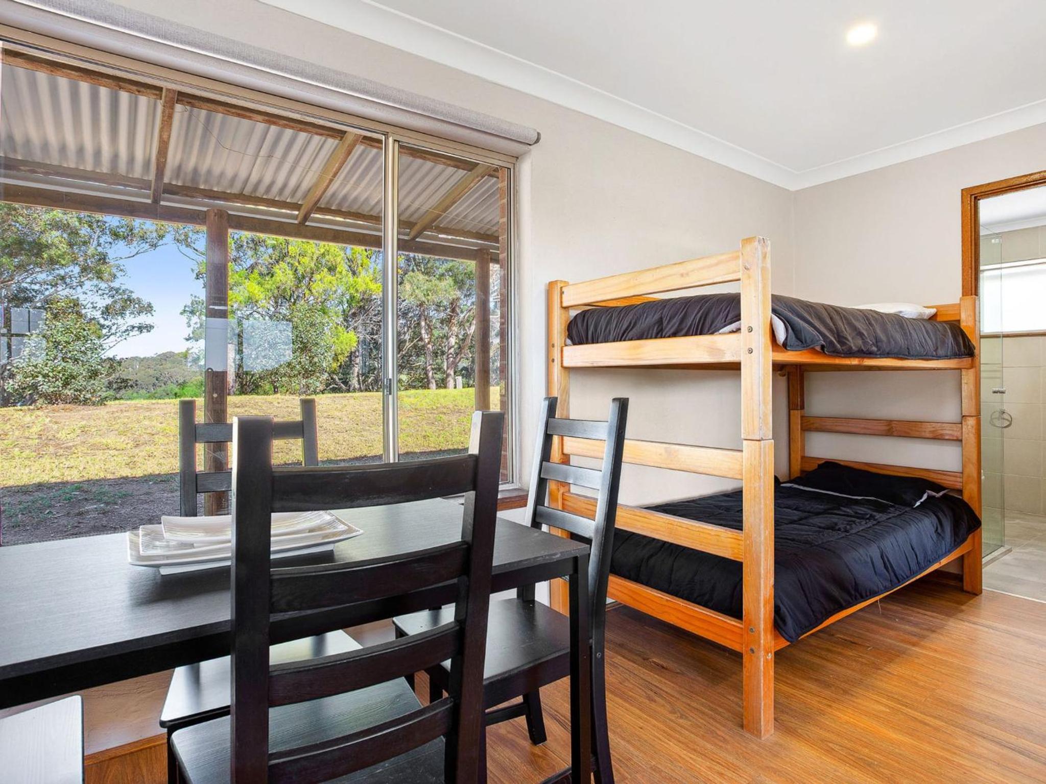 Braeside Cabin Four Ziera