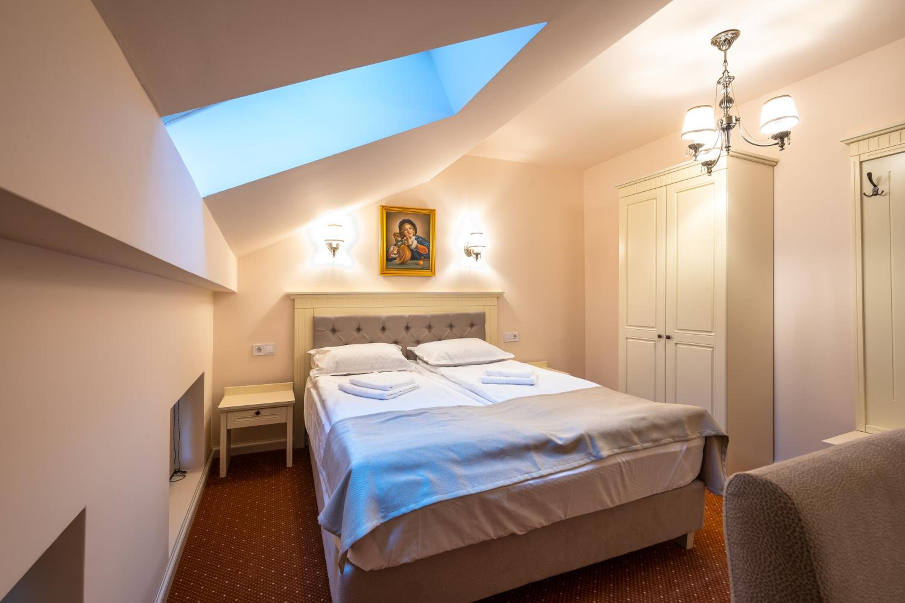 Apartament Hotel H view 2