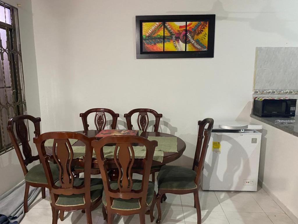 Acogedor y cómoda casa vacacional Condominios Flandes