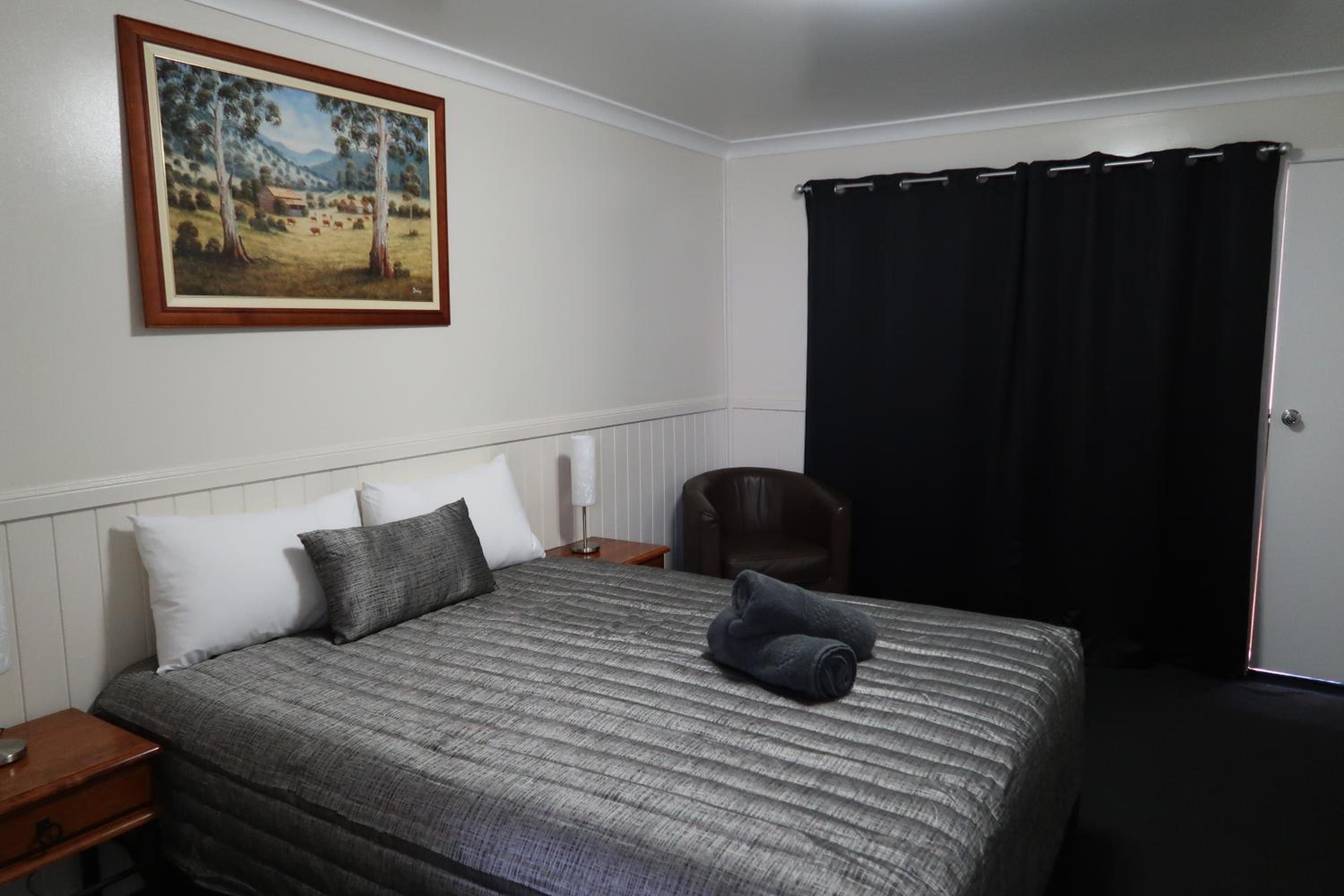 Charleville Waltzing Matilda Motor Inn