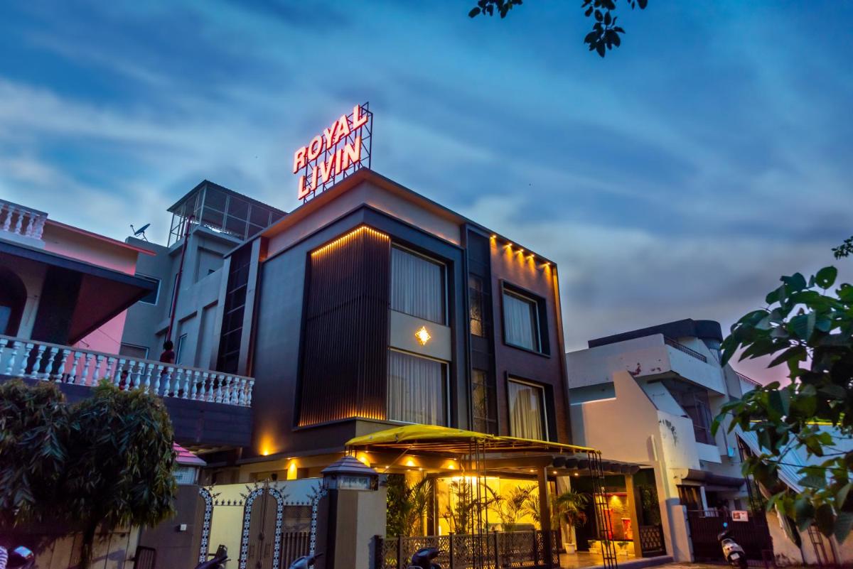 hotel building