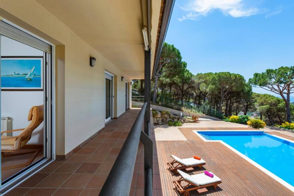Mediterranean villa with pool near barcelona