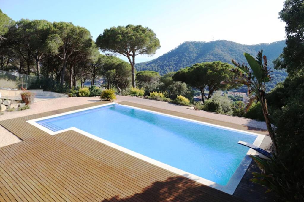 Mediterranean villa with pool near barcelona