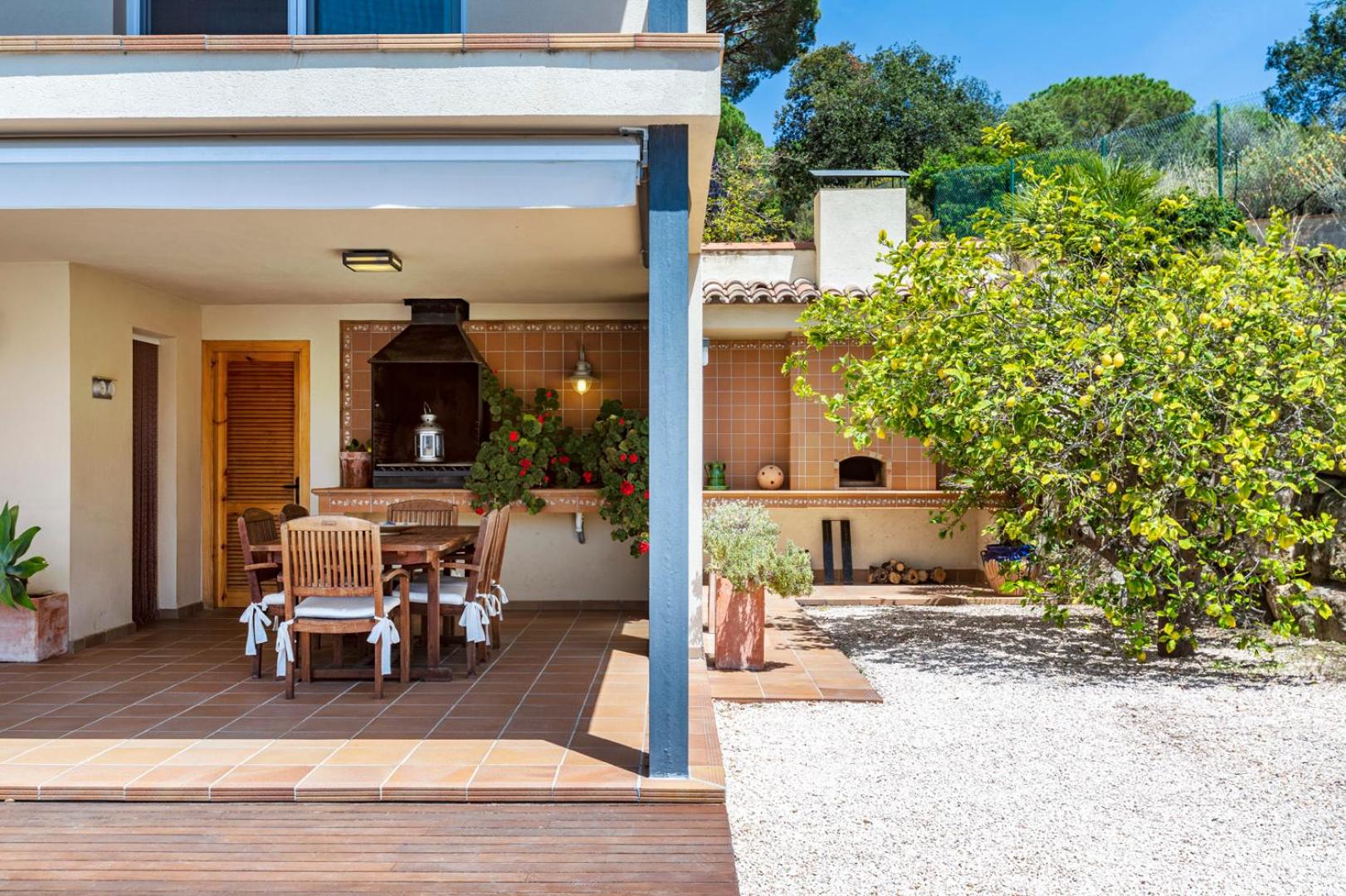 Mediterranean villa with pool near barcelona