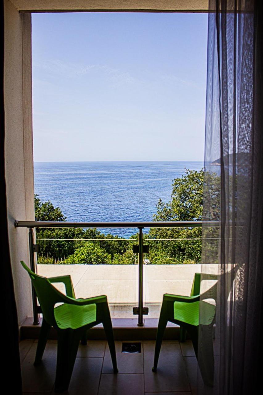 Apartment SuperSeaView view 2