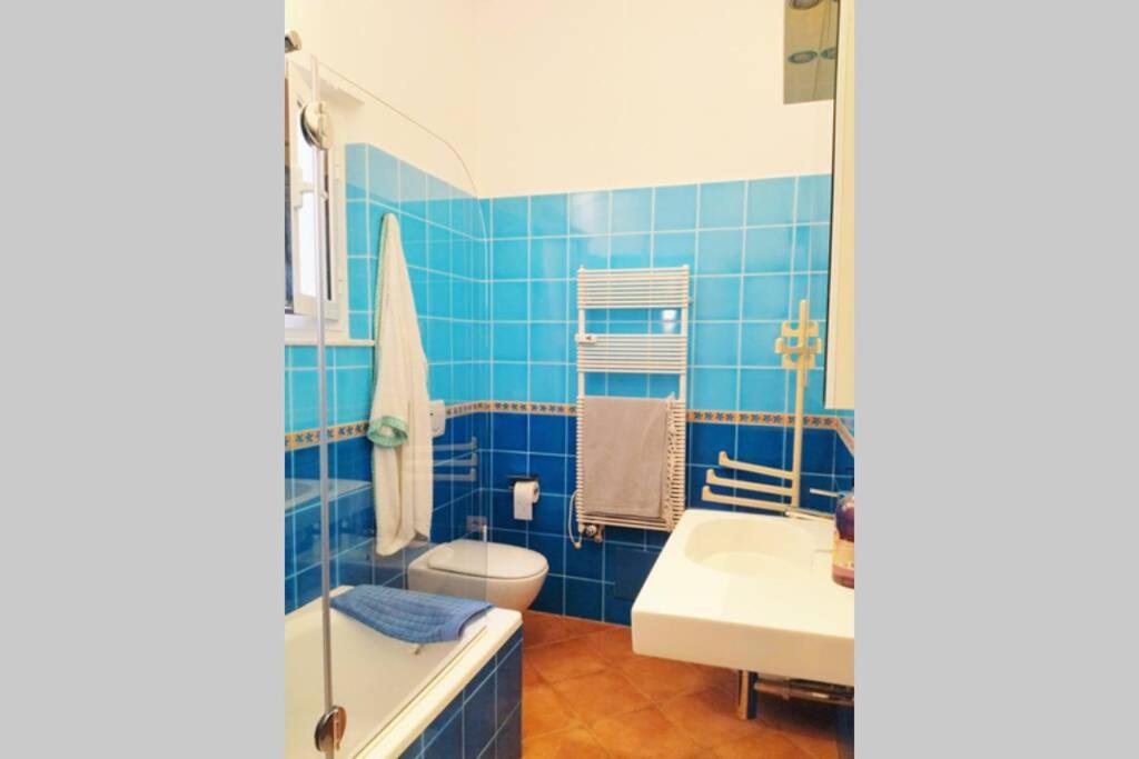 CasaViva - Beautiful Bilo with shared pool in Genova Nervi view 5