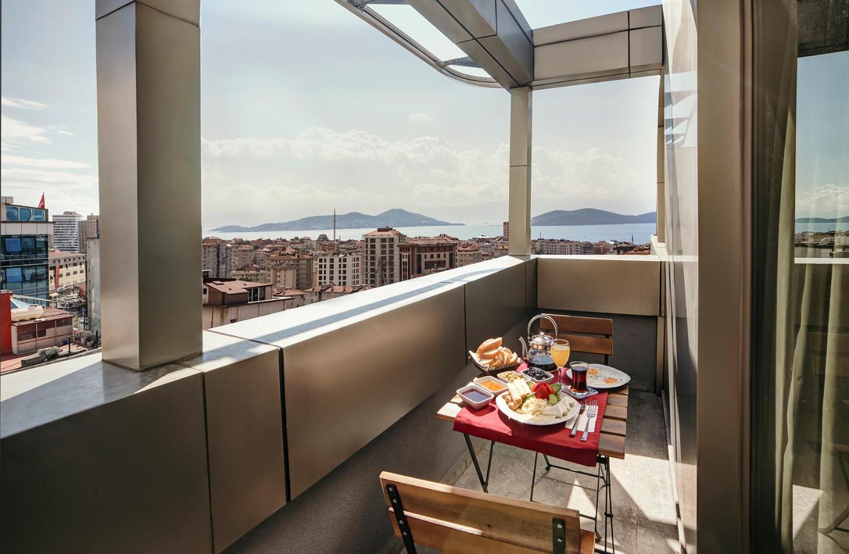 Plus Hotel Bostancı Ataşehir - Image 43