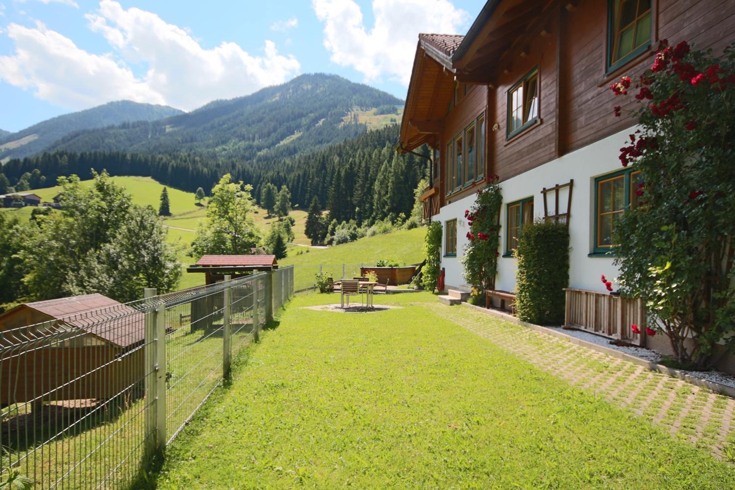 Haus Diamant by Schladming-Appartements view 3