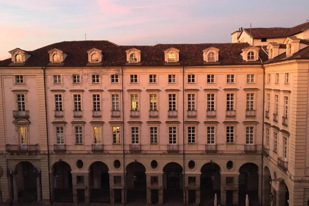 Design e storia nel cuore di Torino AC and Lift view 2