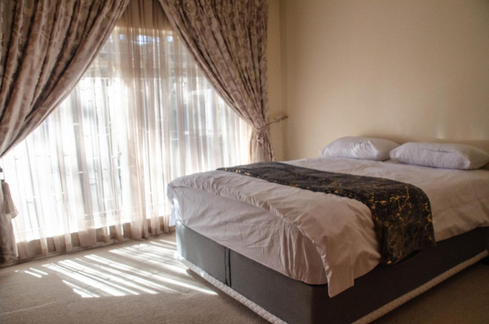 Simunye Guest House view 4