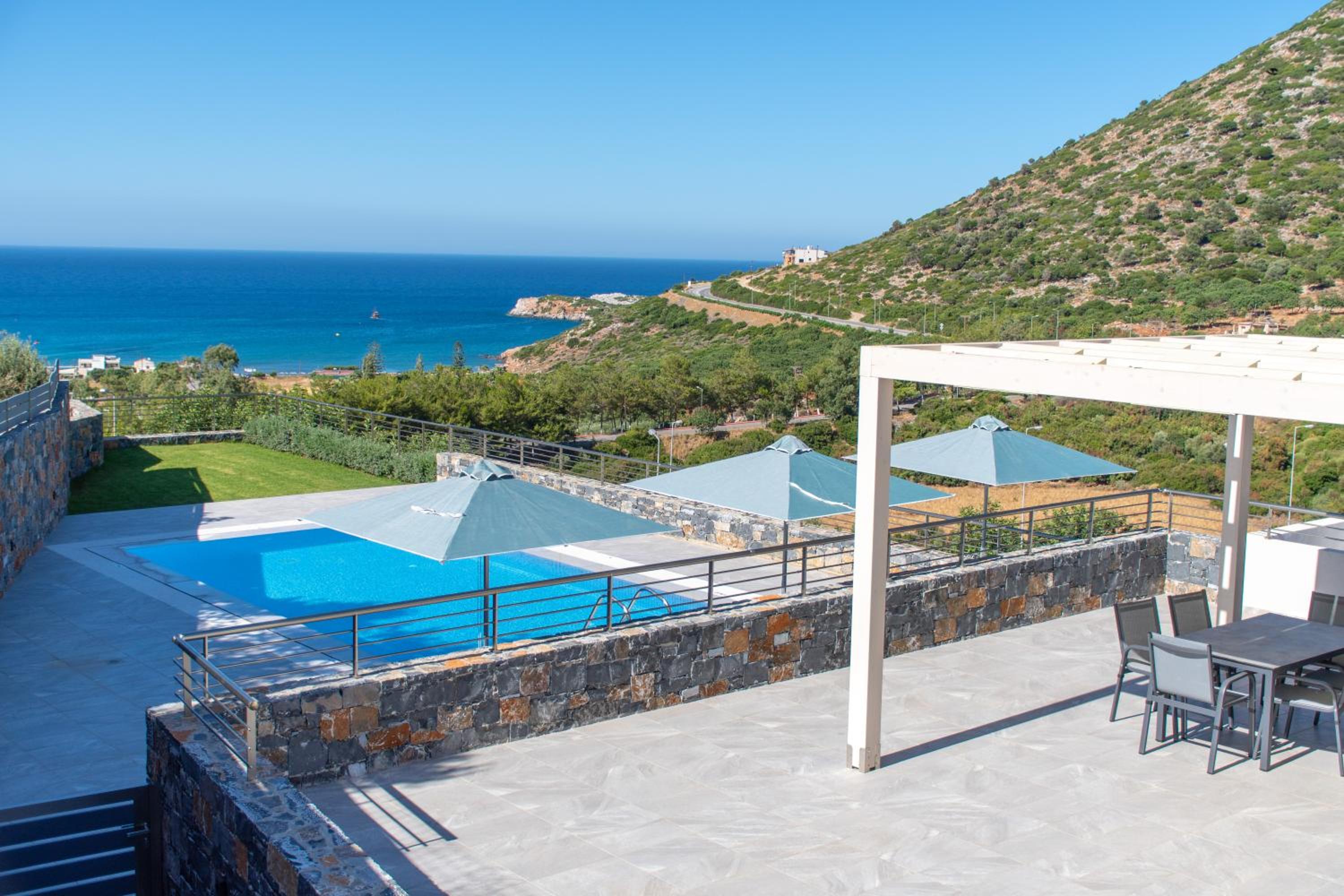 Aquamarine Villas view 4