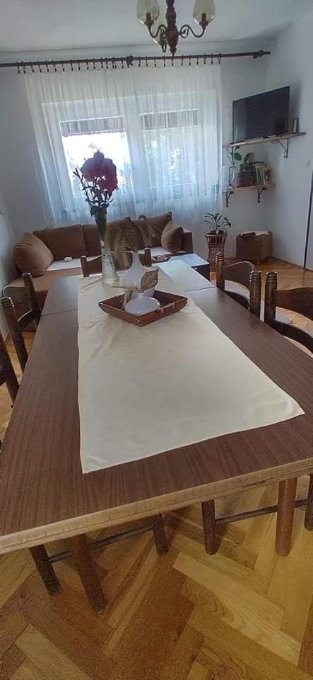 Photo 33