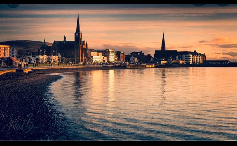 Largs Holiday Apartment