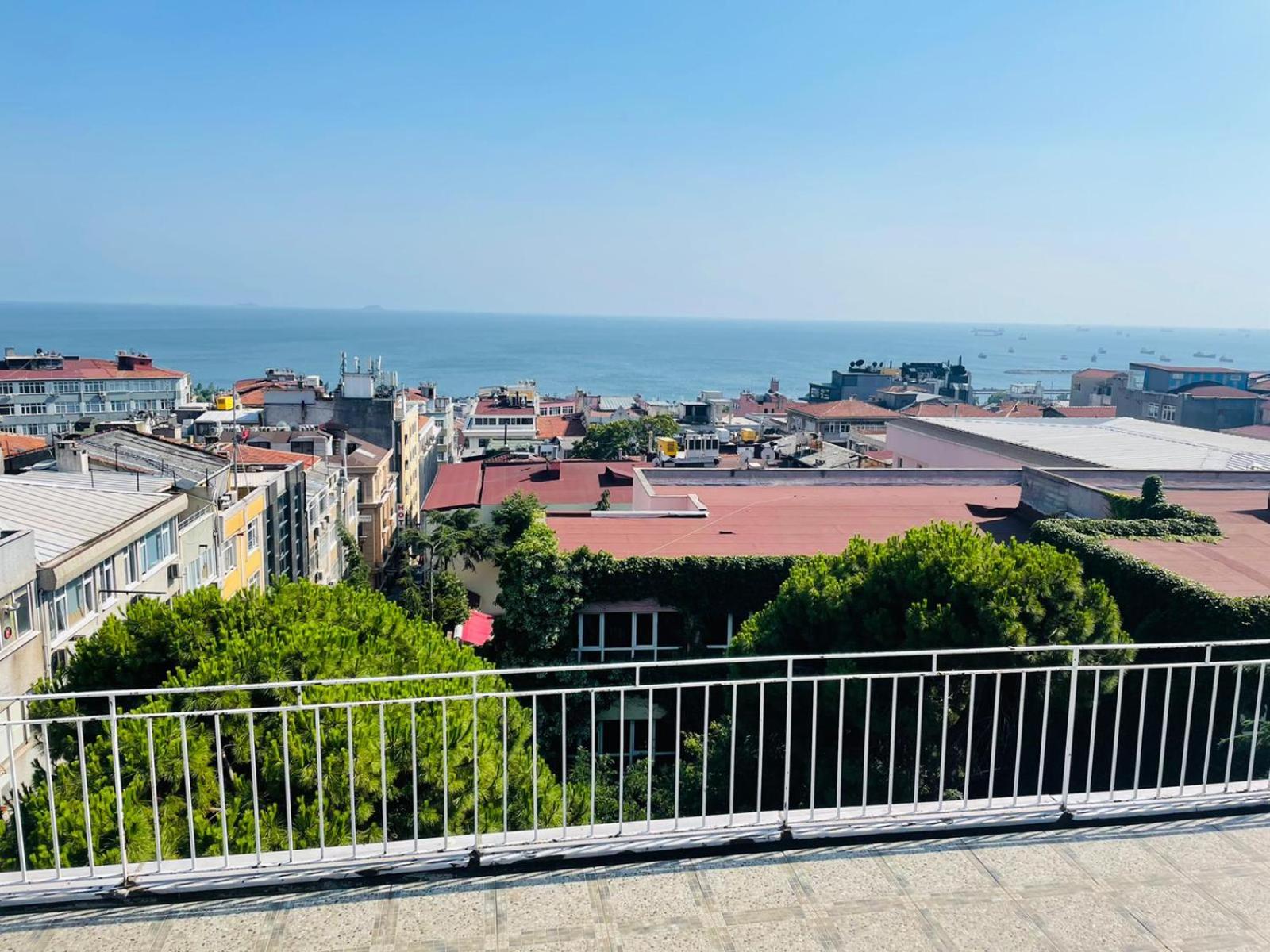 Hotel New House - Image 16