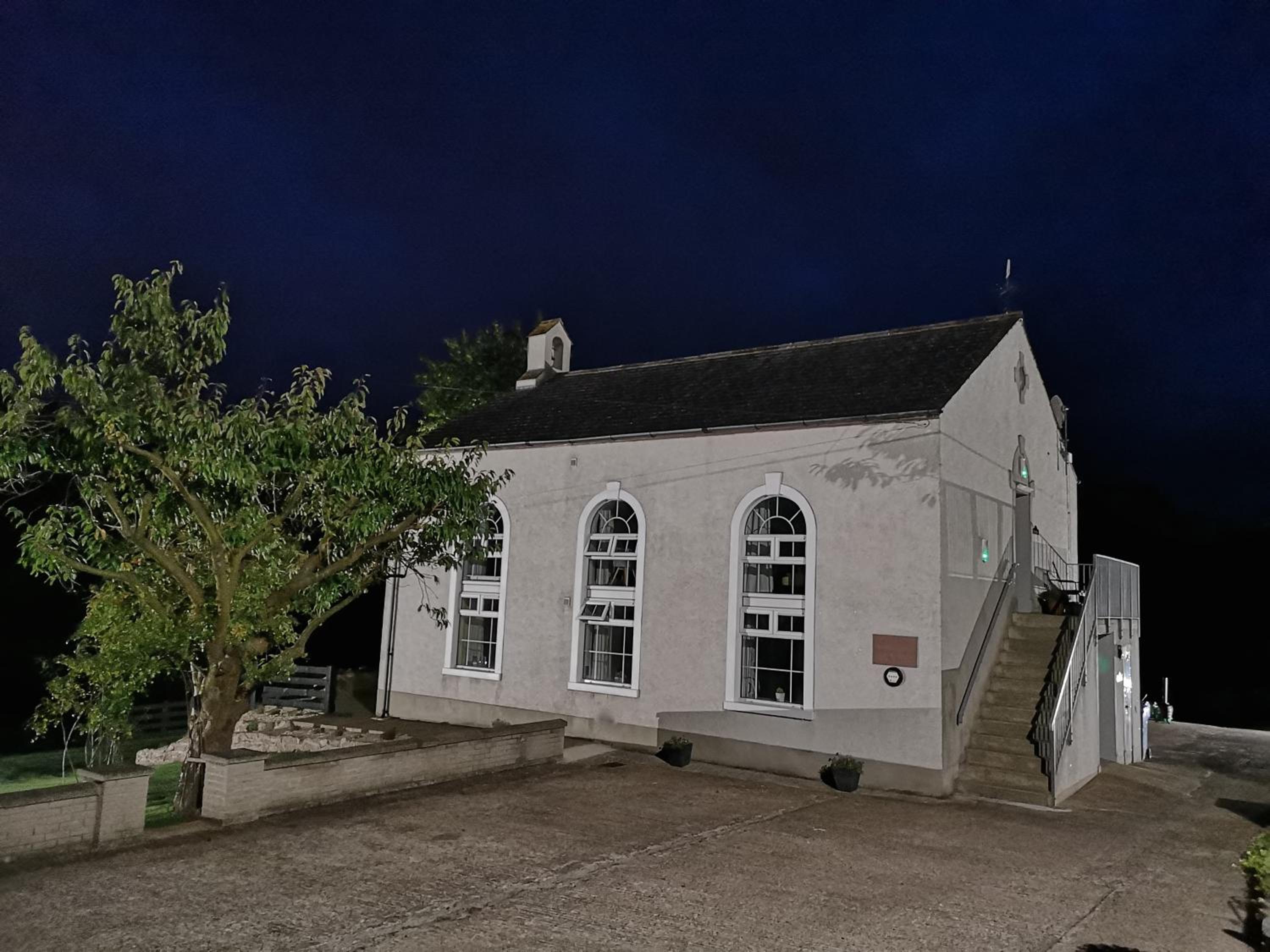 Mullarts Church -The Glenann Apartment view 5
