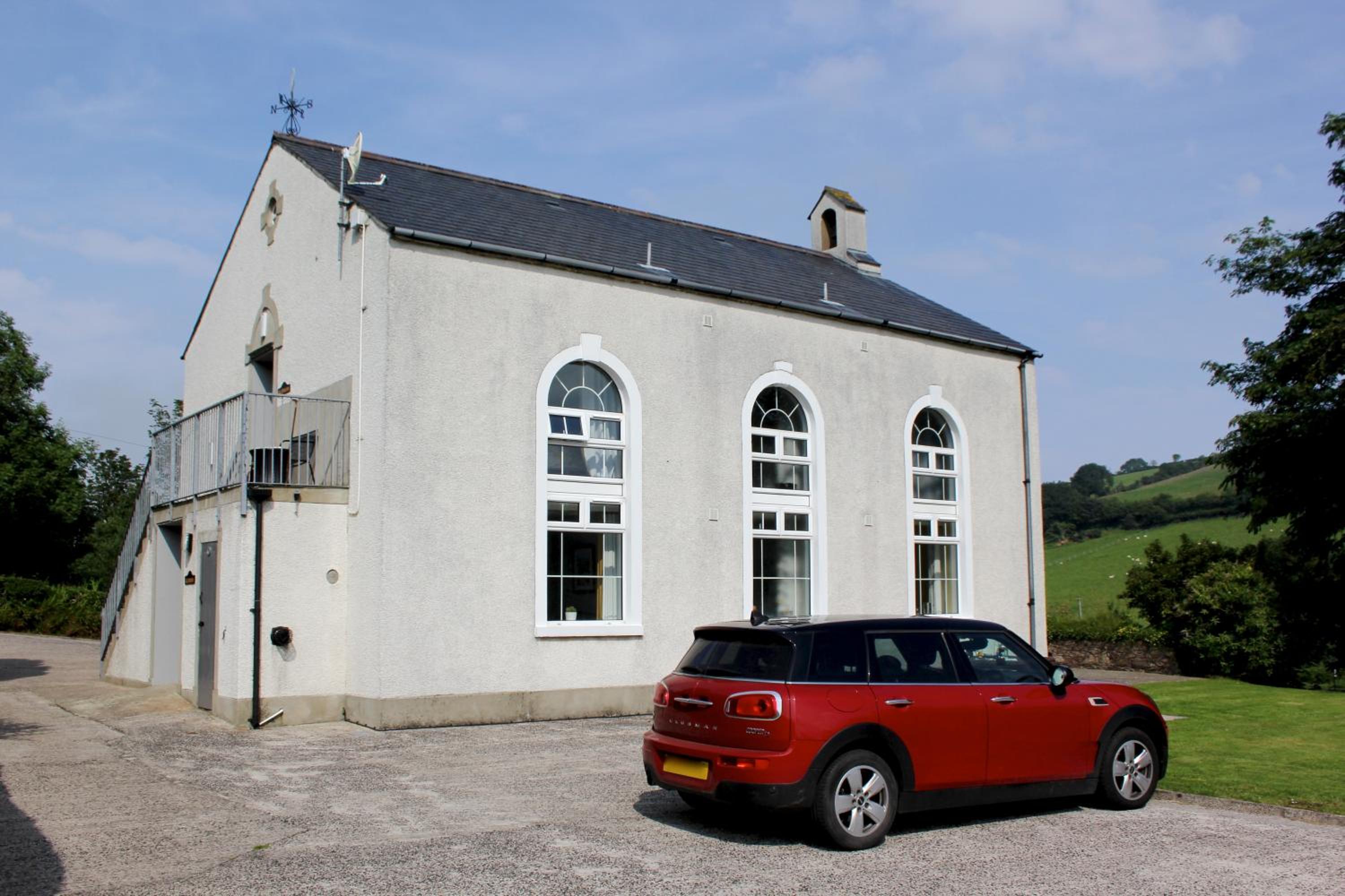 Hotel Mullarts Church -The Glenann Apartment - Image 1