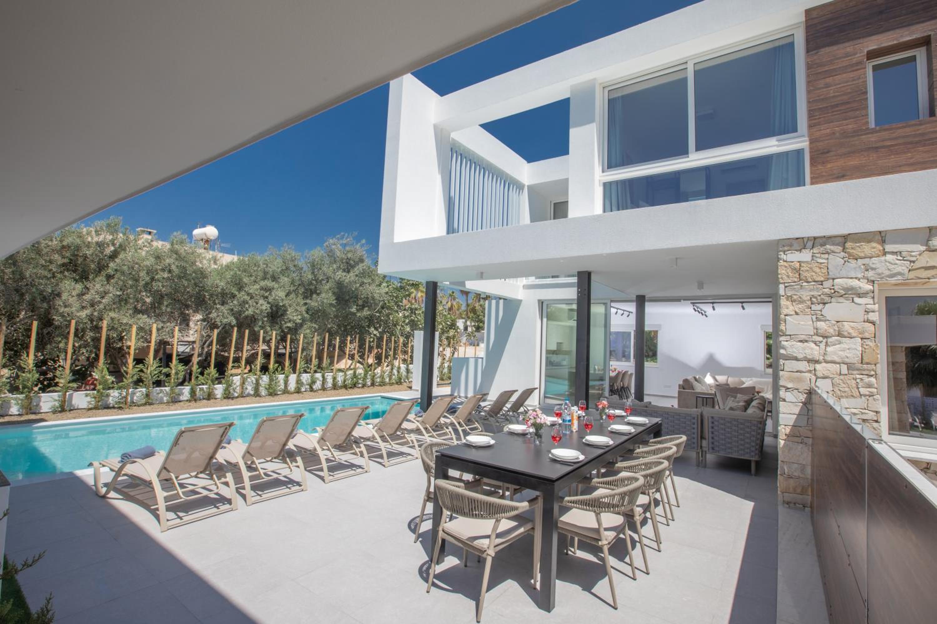Kube Luxury Villas view 5