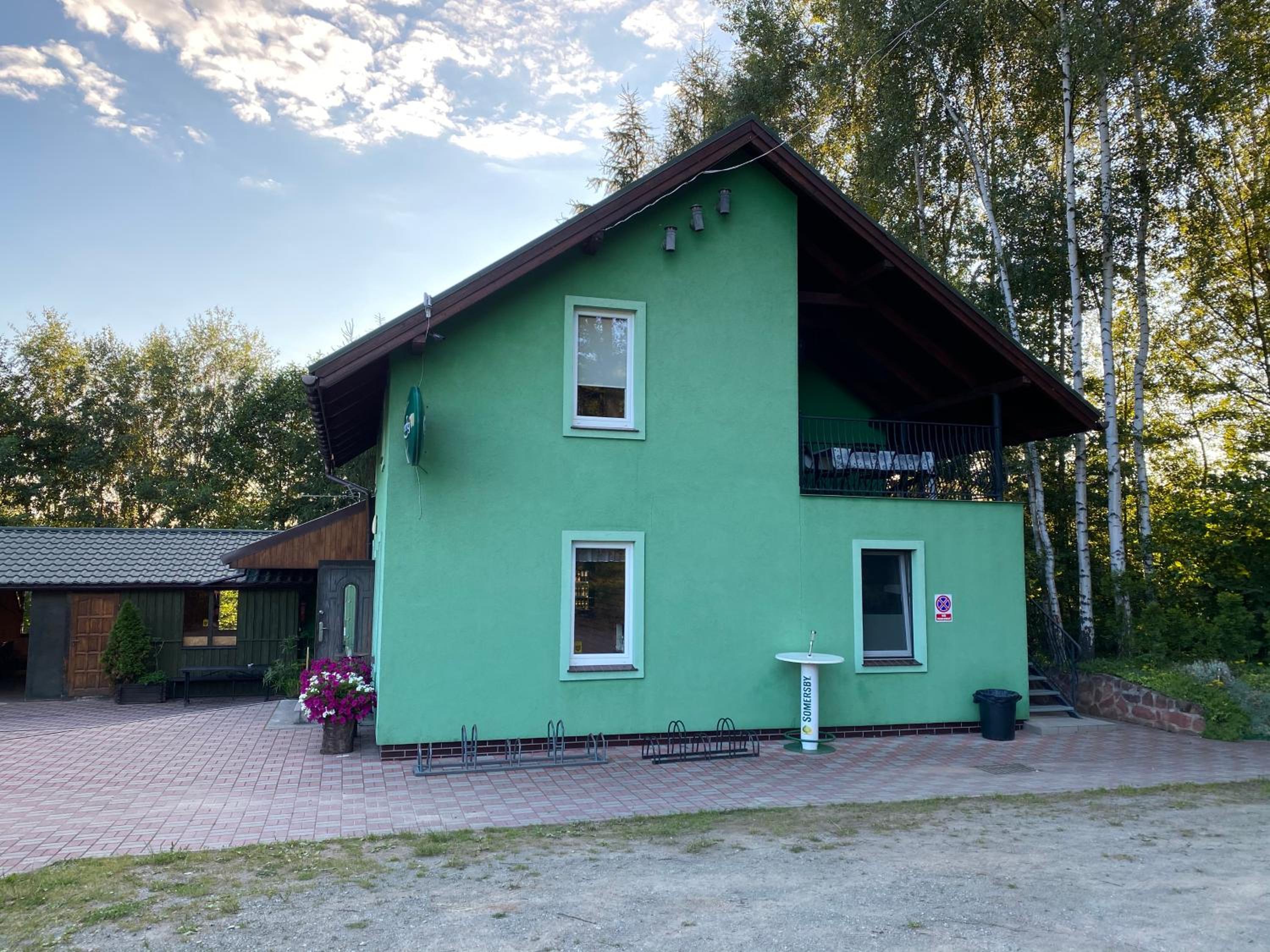 Photo 6