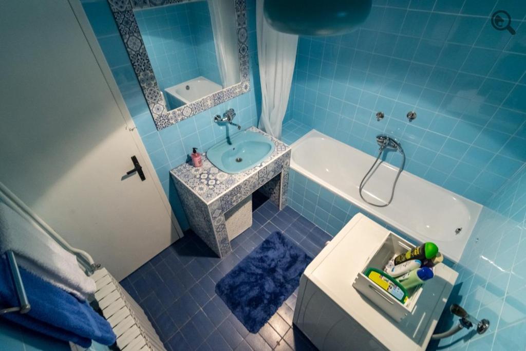Wine house apartment view 3