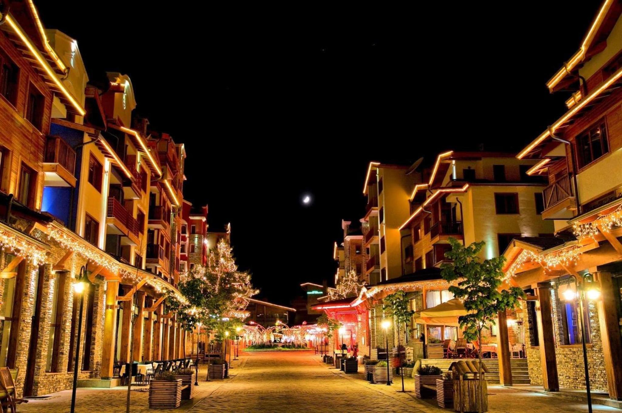 Pirin Golf Hotel Private Studios - Sani, Bansko view 5