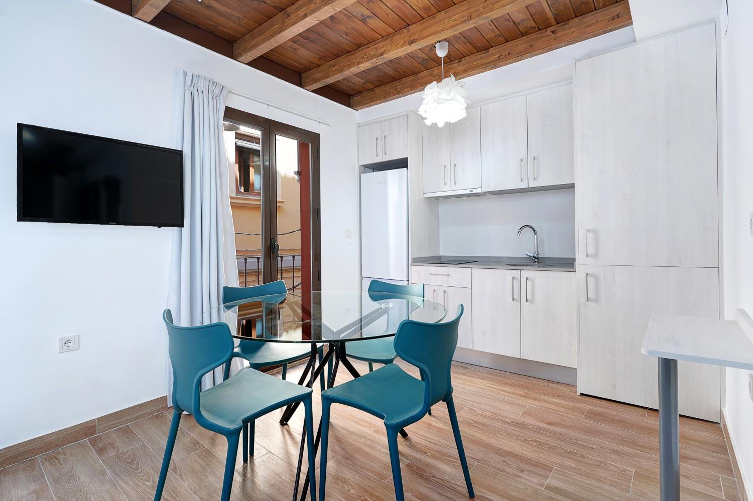 Tina Home view 3
