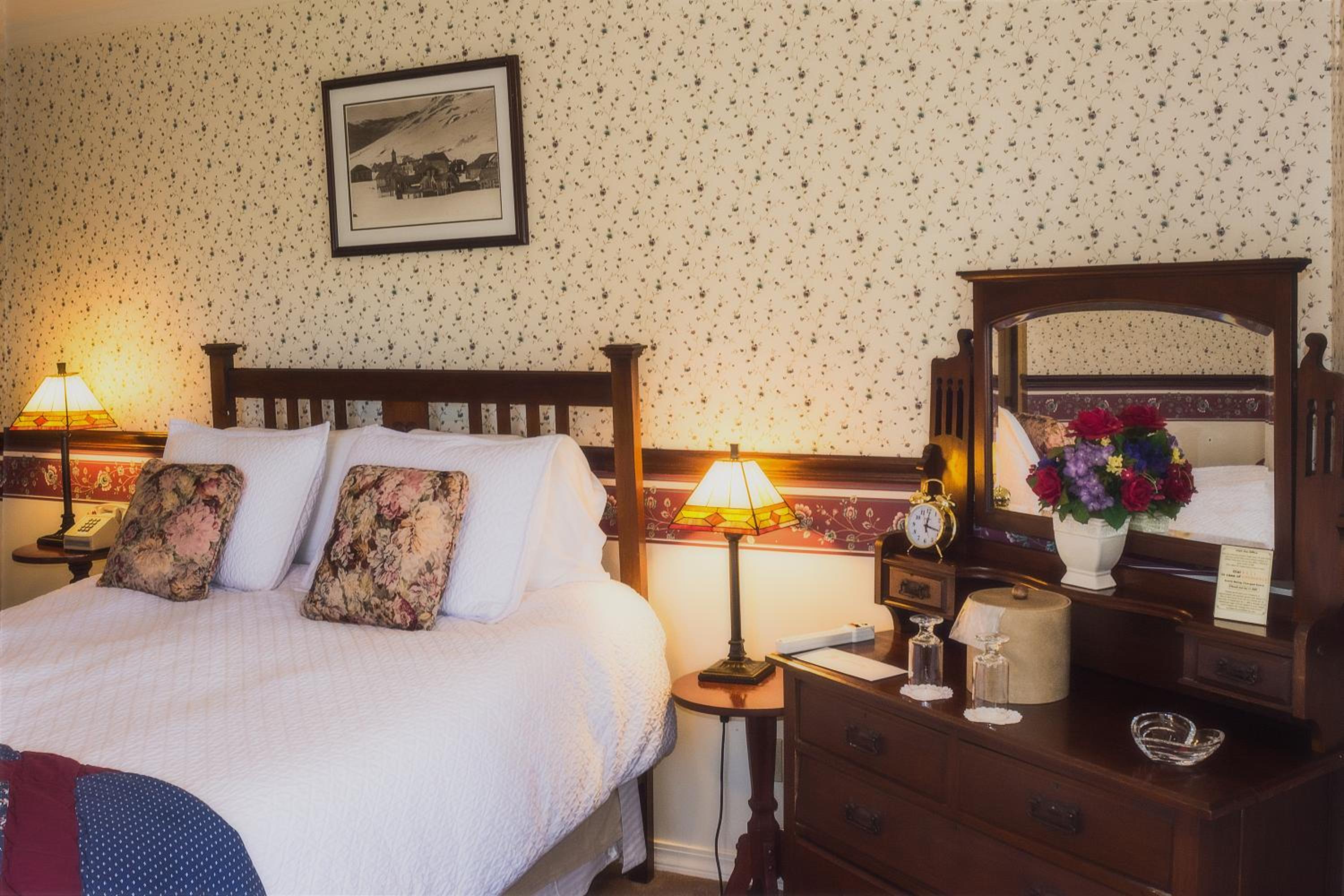 Silver Maple Inn