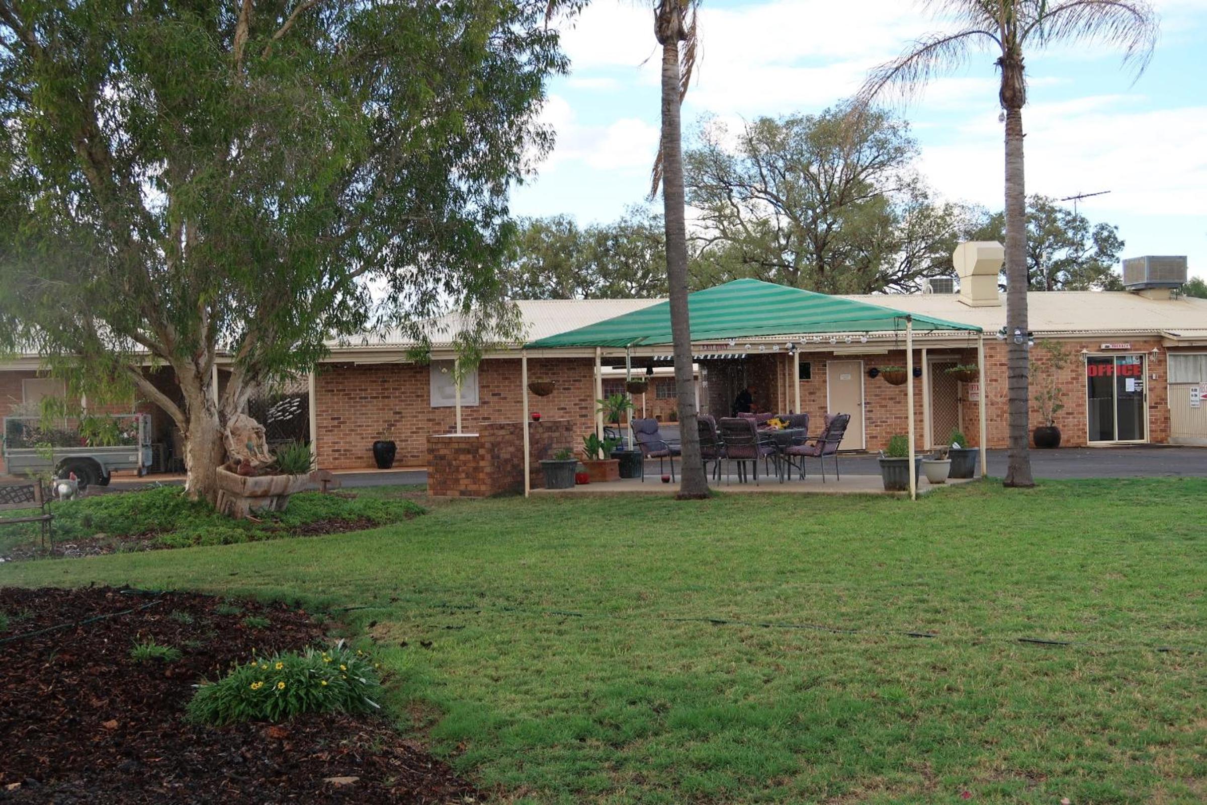 Charleville Waltzing Matilda Motor Inn