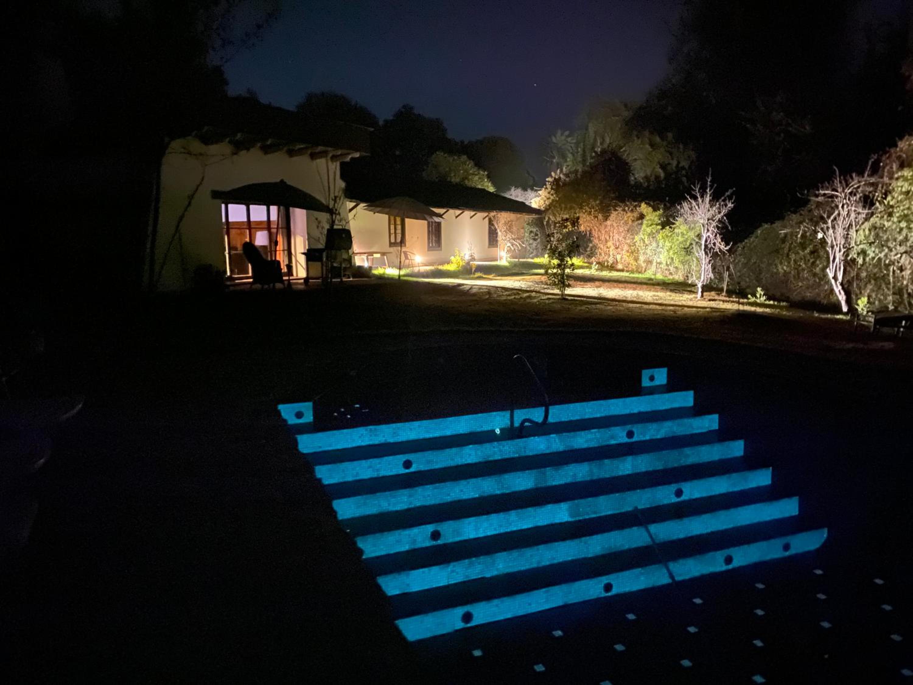 The White House by Casona Lo Aguirre - El Monte RM