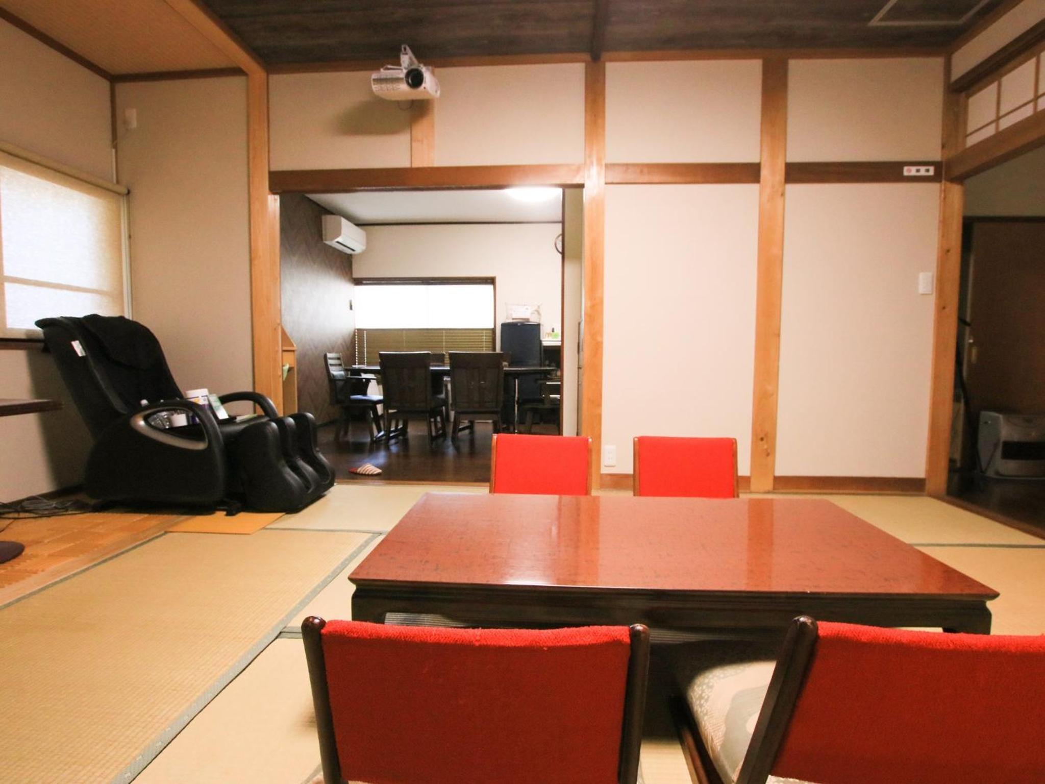 Photo 12