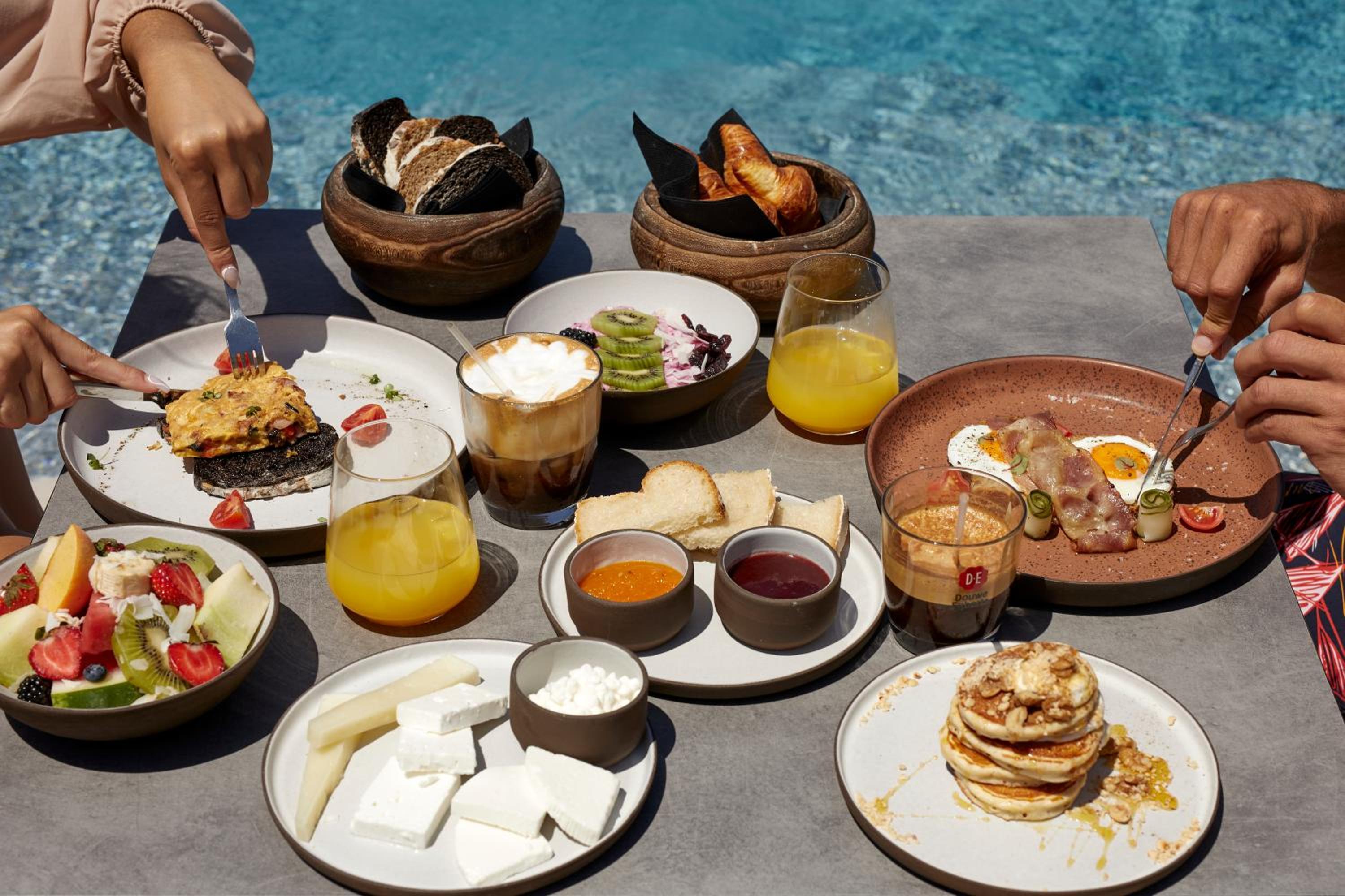 North Santorini - A Luxury Spa Hotel