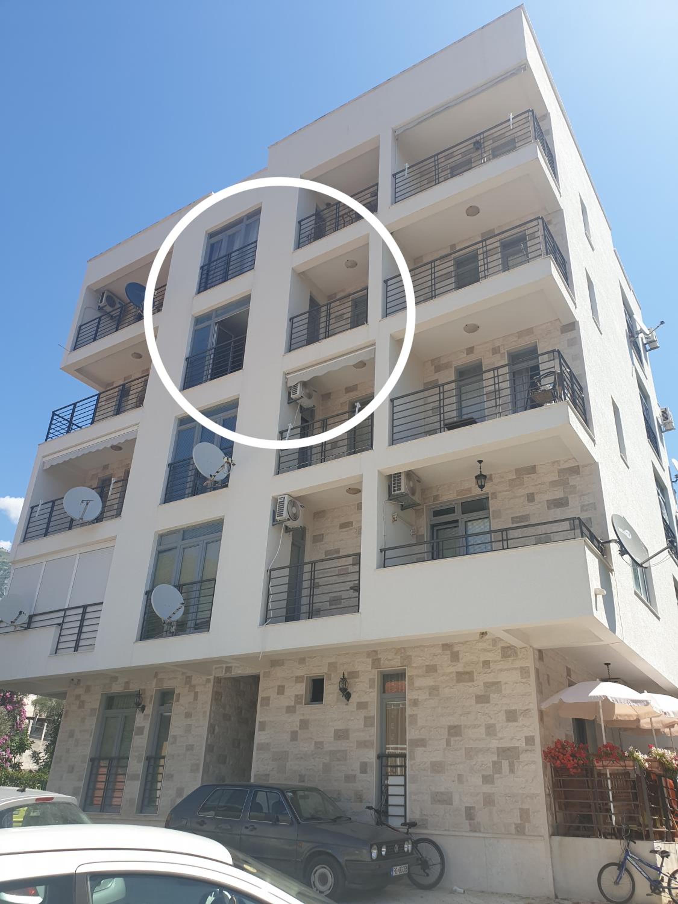 Apartment Anika