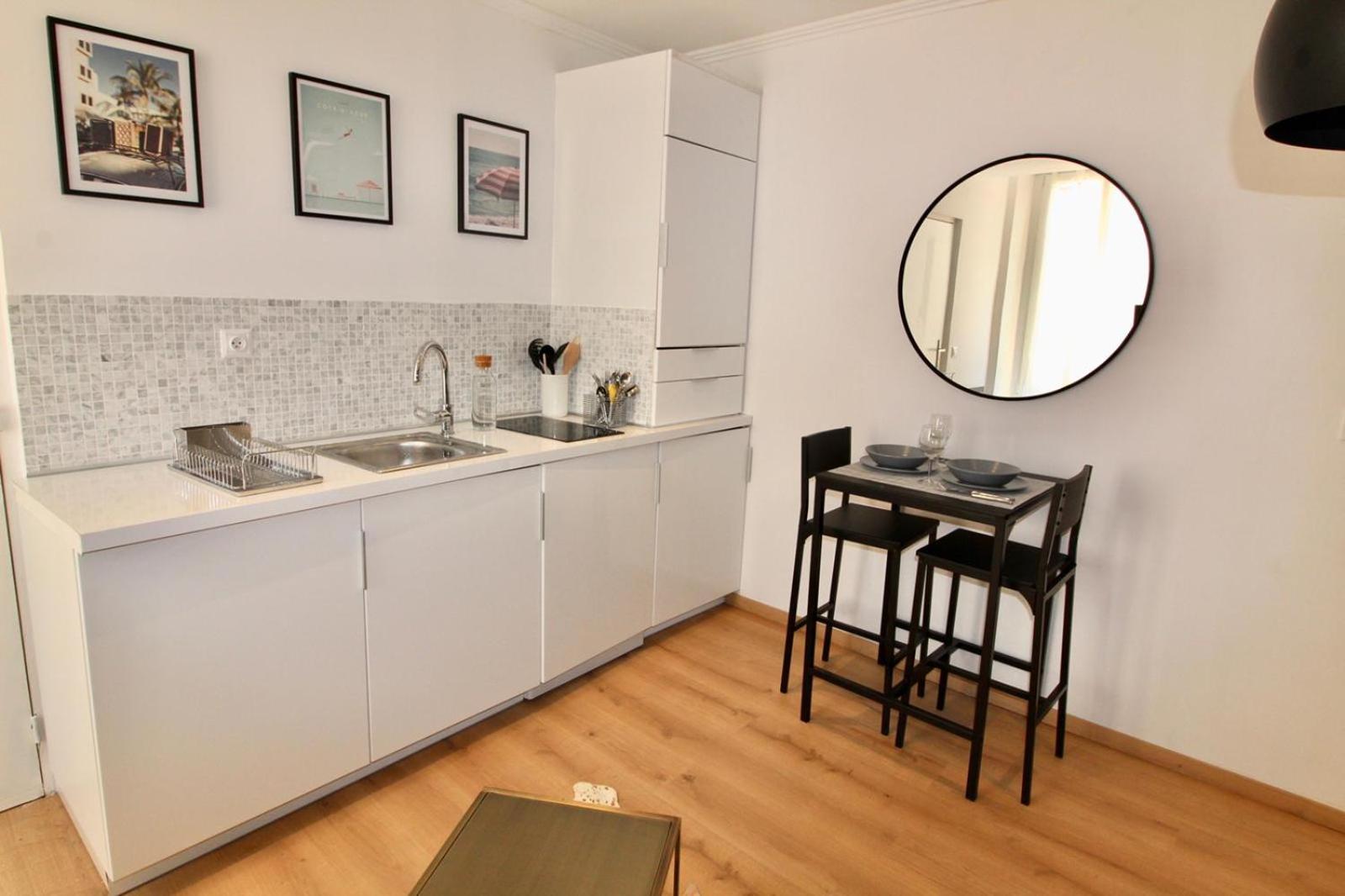 Lovely Renovated Studio Golden Square Pedestrian photo 3