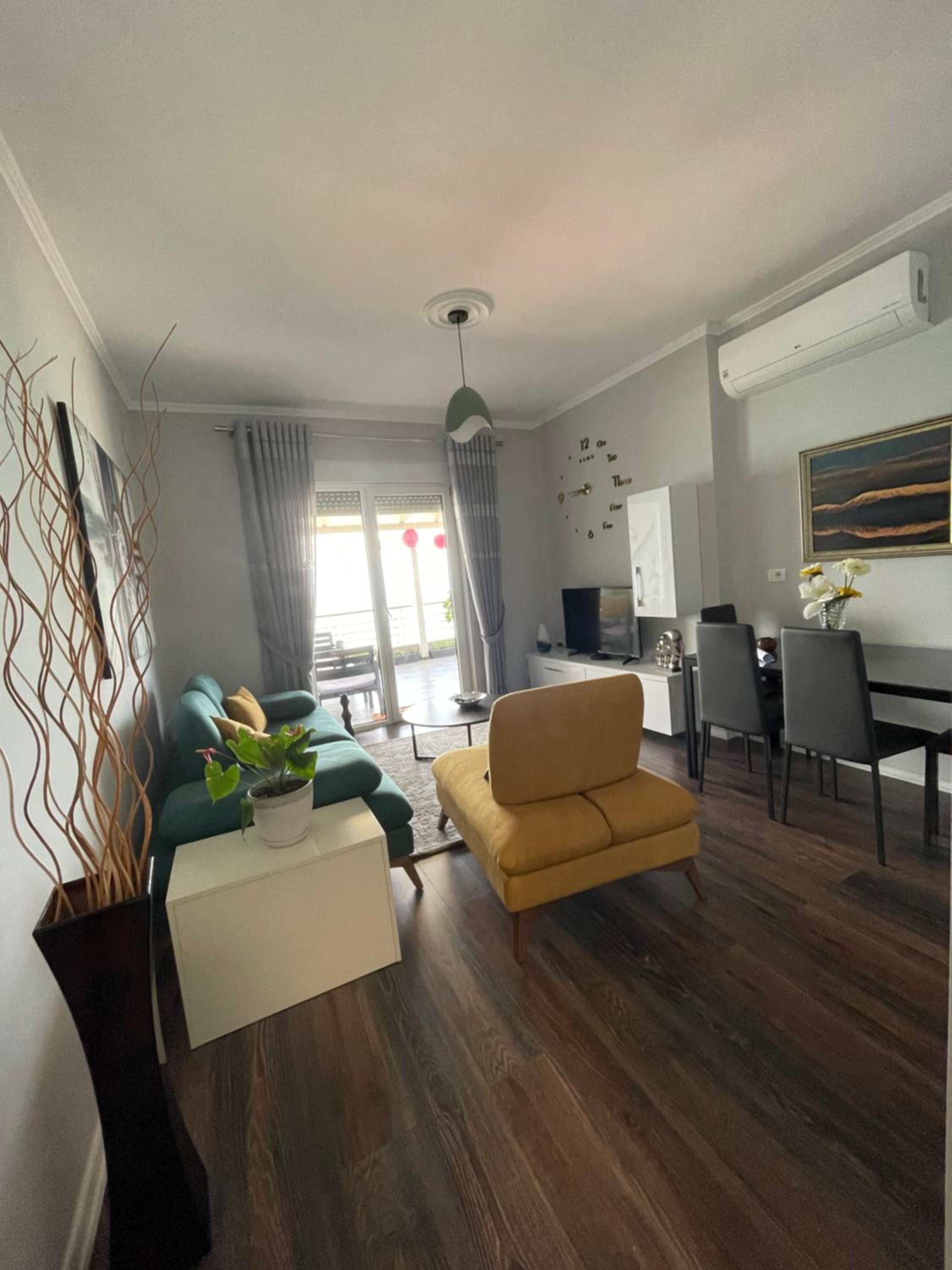 Kelvi’s Apartment