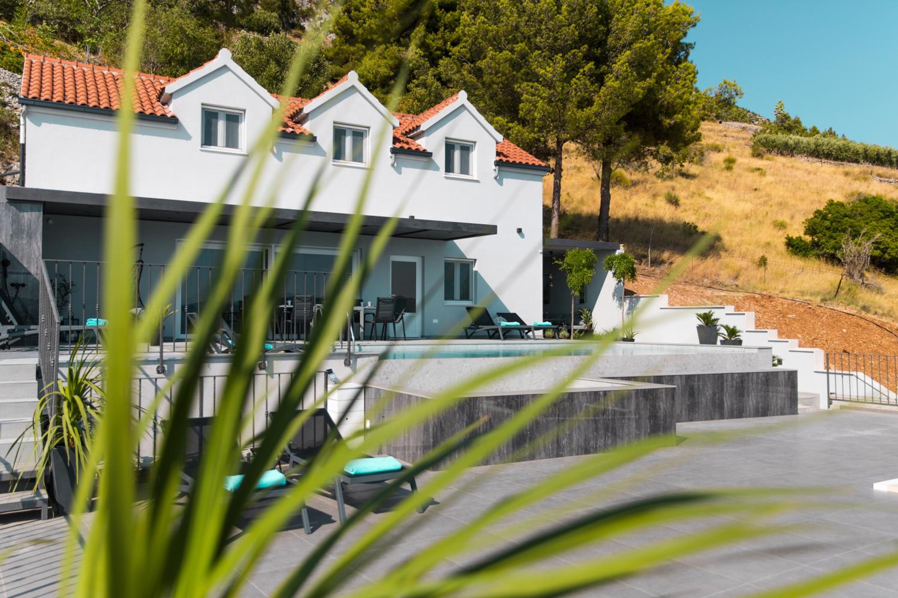 Hotel Villa Kruna with breathtaking view - Image 1