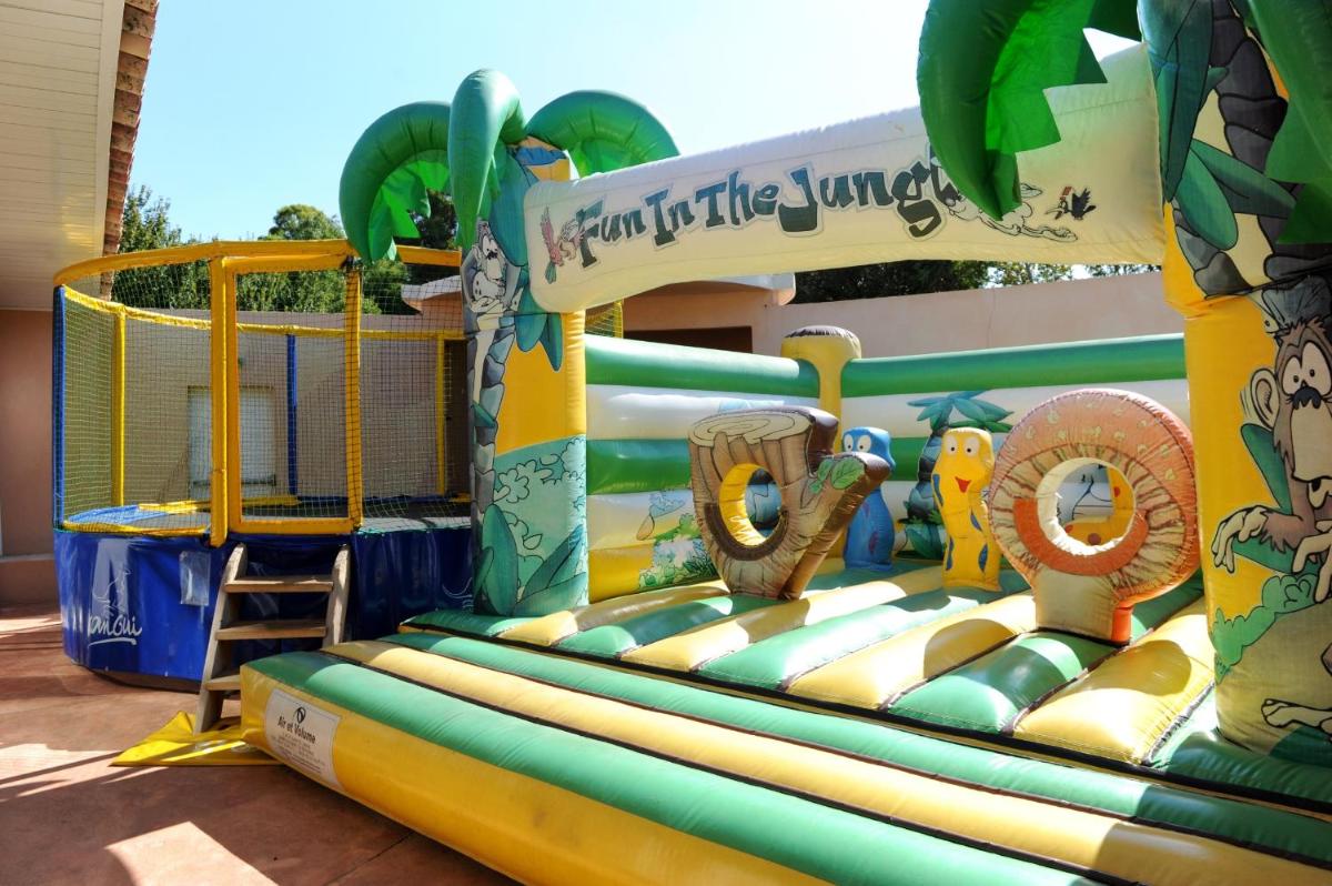 children's play area