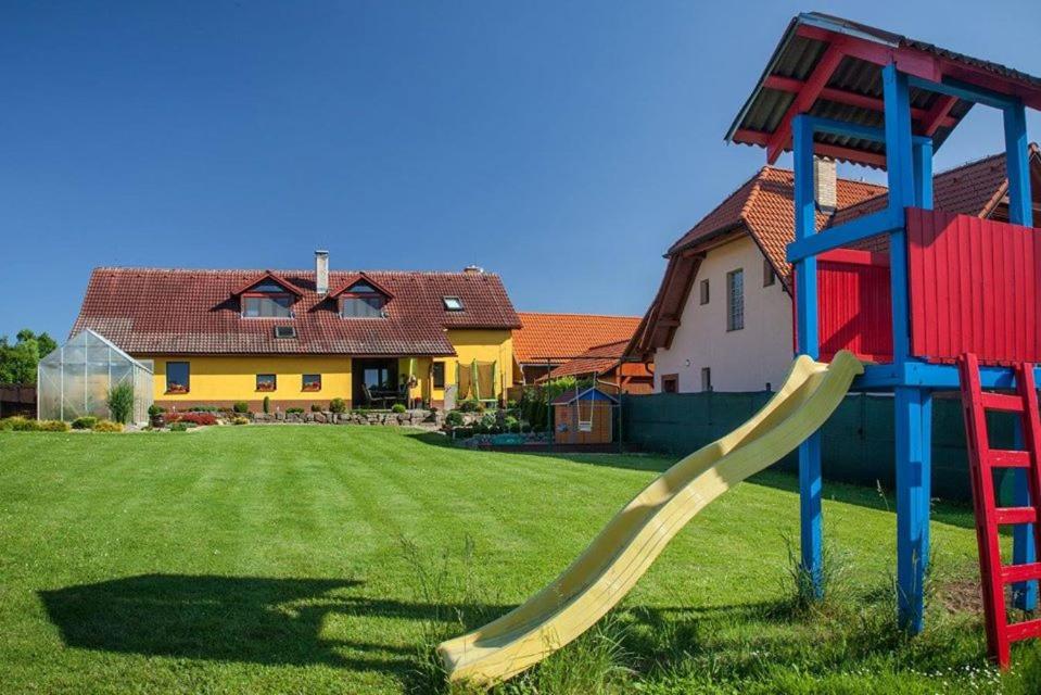 CHALUPA KOTÁR - KLIMA a 7 míst za 1 cenu view 2