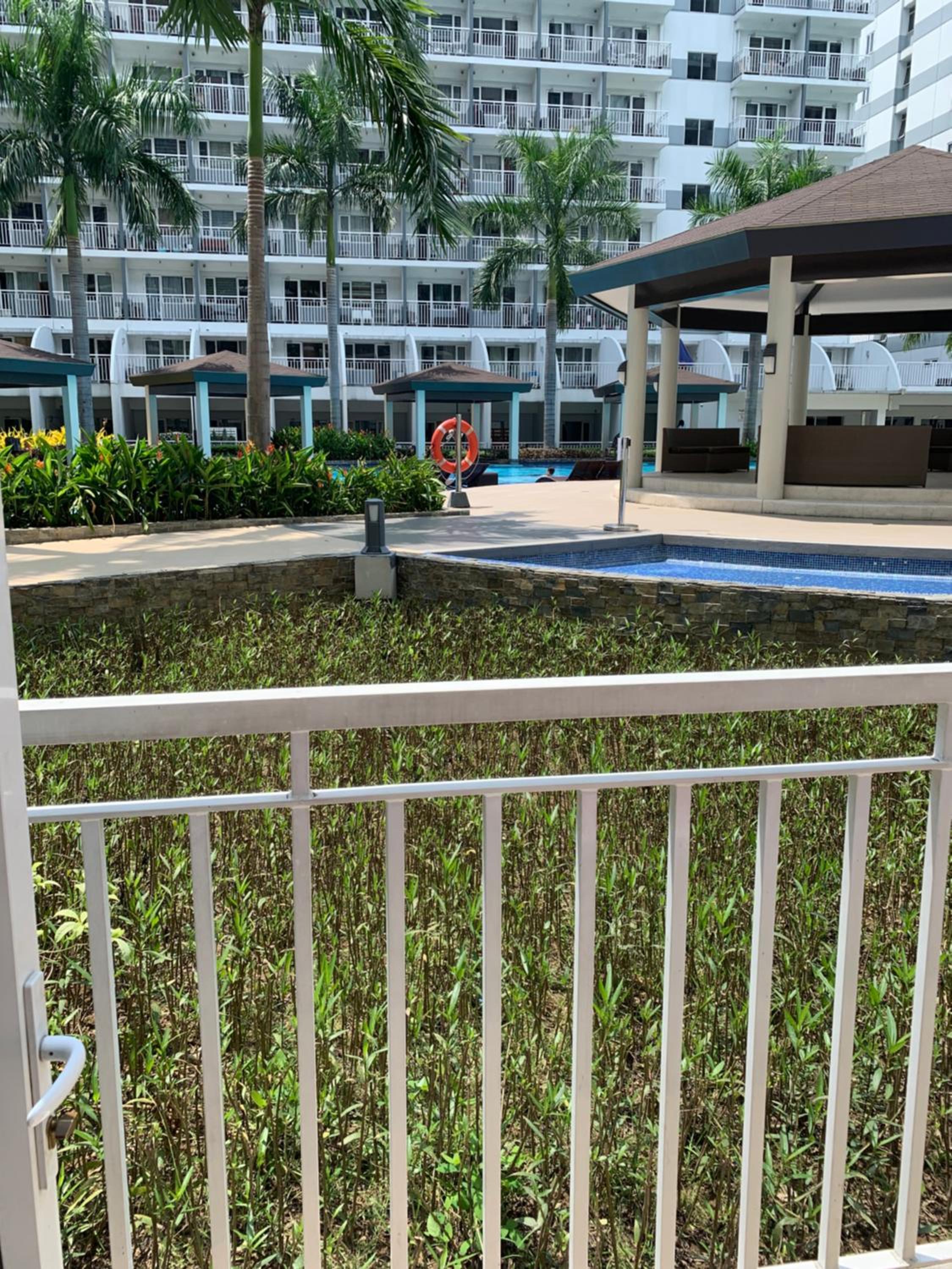Kathys Crib at Shell Residences view 4