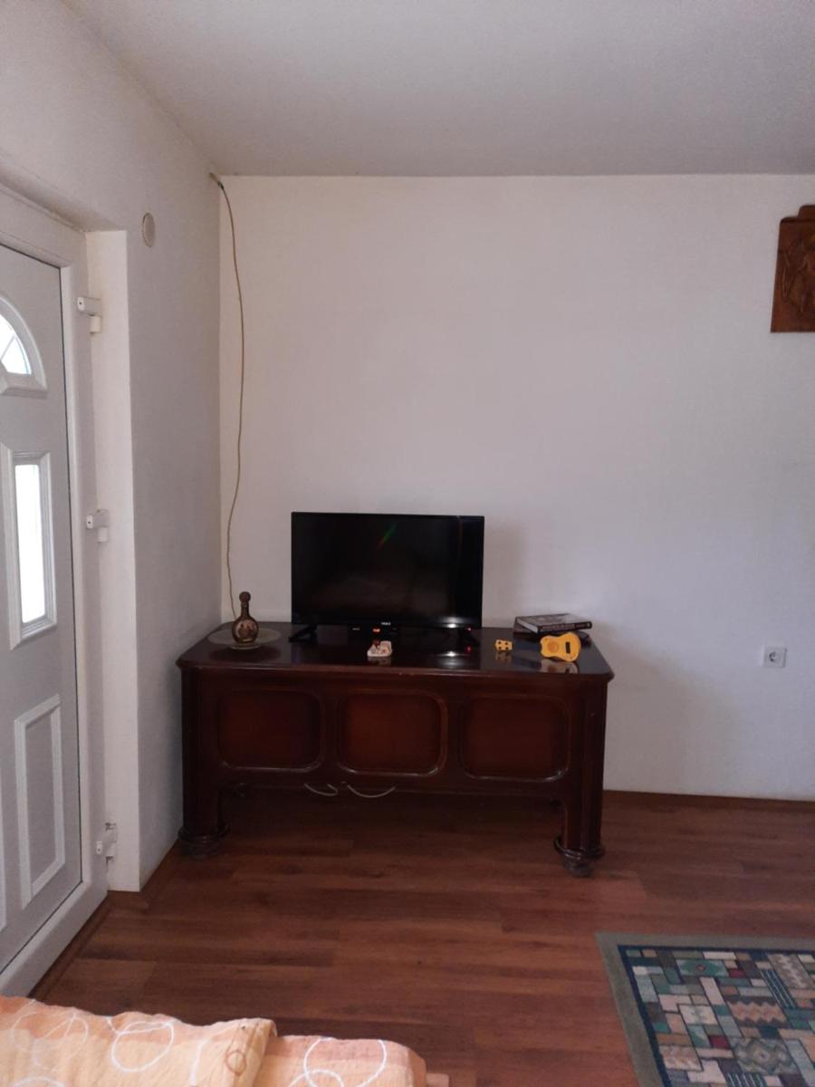 Apartment Pantovic view 4