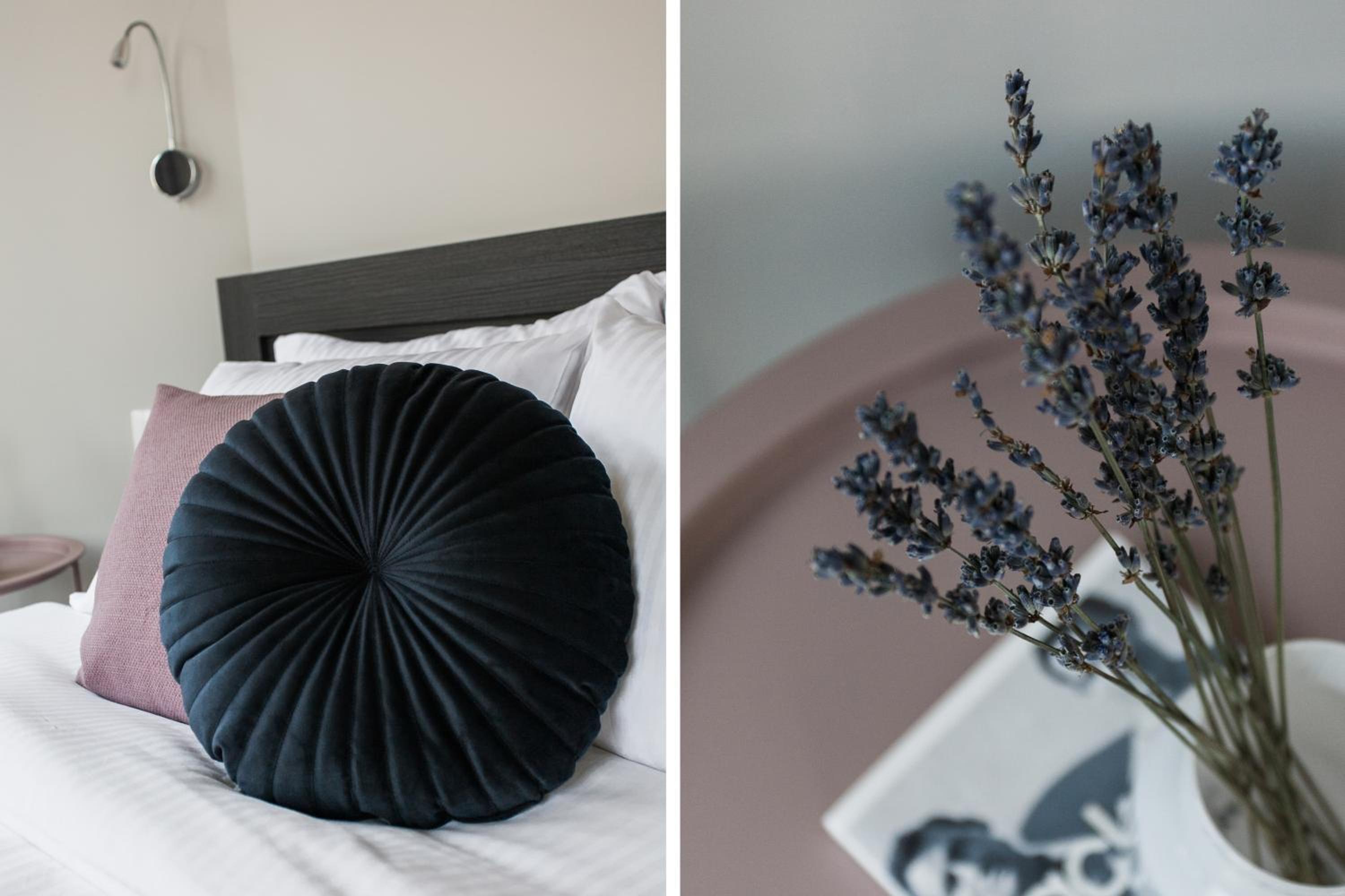 WYZ Athens Apartments by UPSTREET