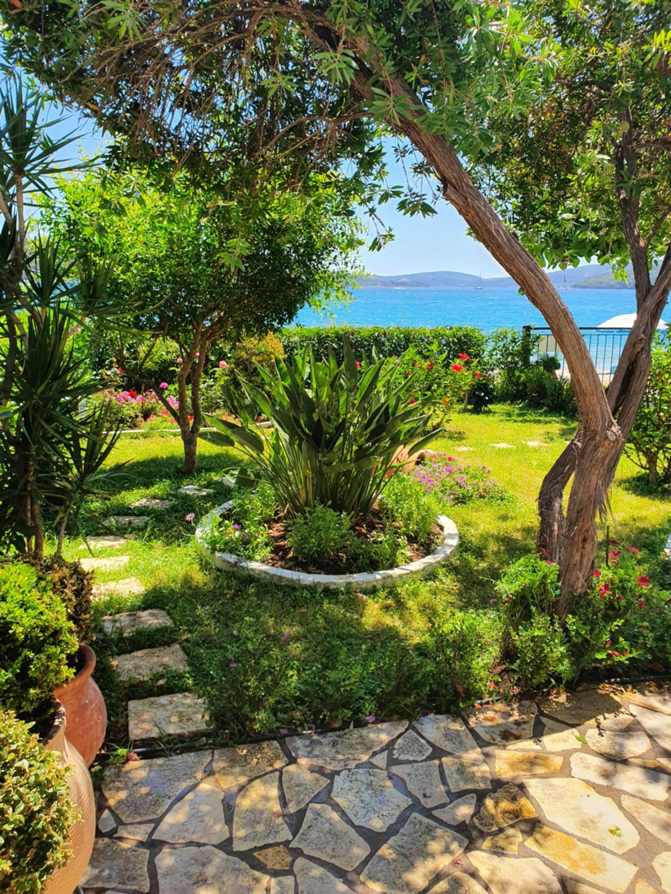 Daglas Beach House view 5