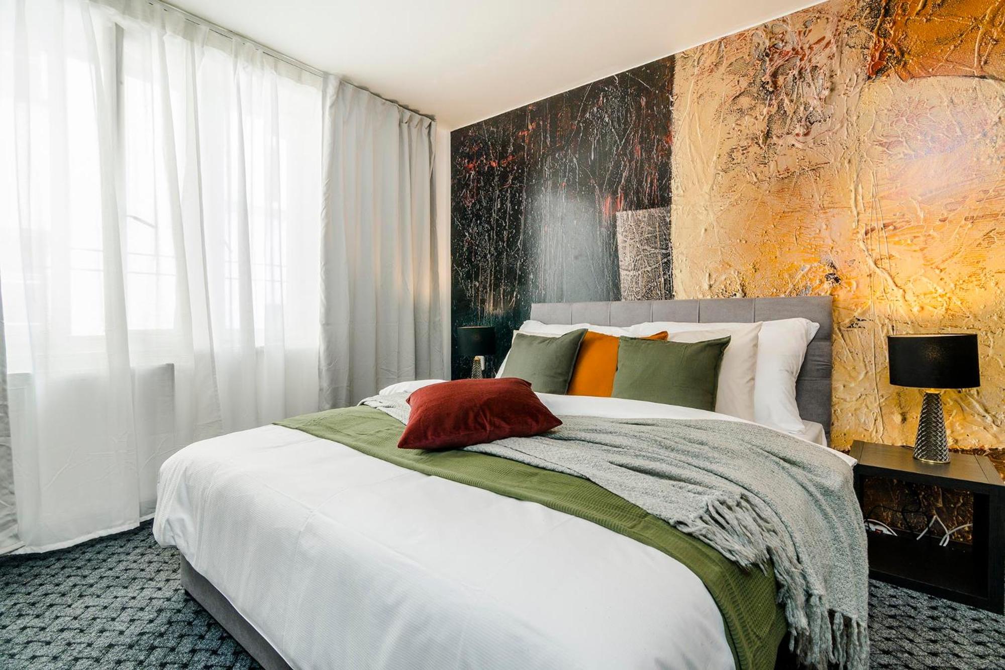 Romantic Apts Prague by Michal&Friends