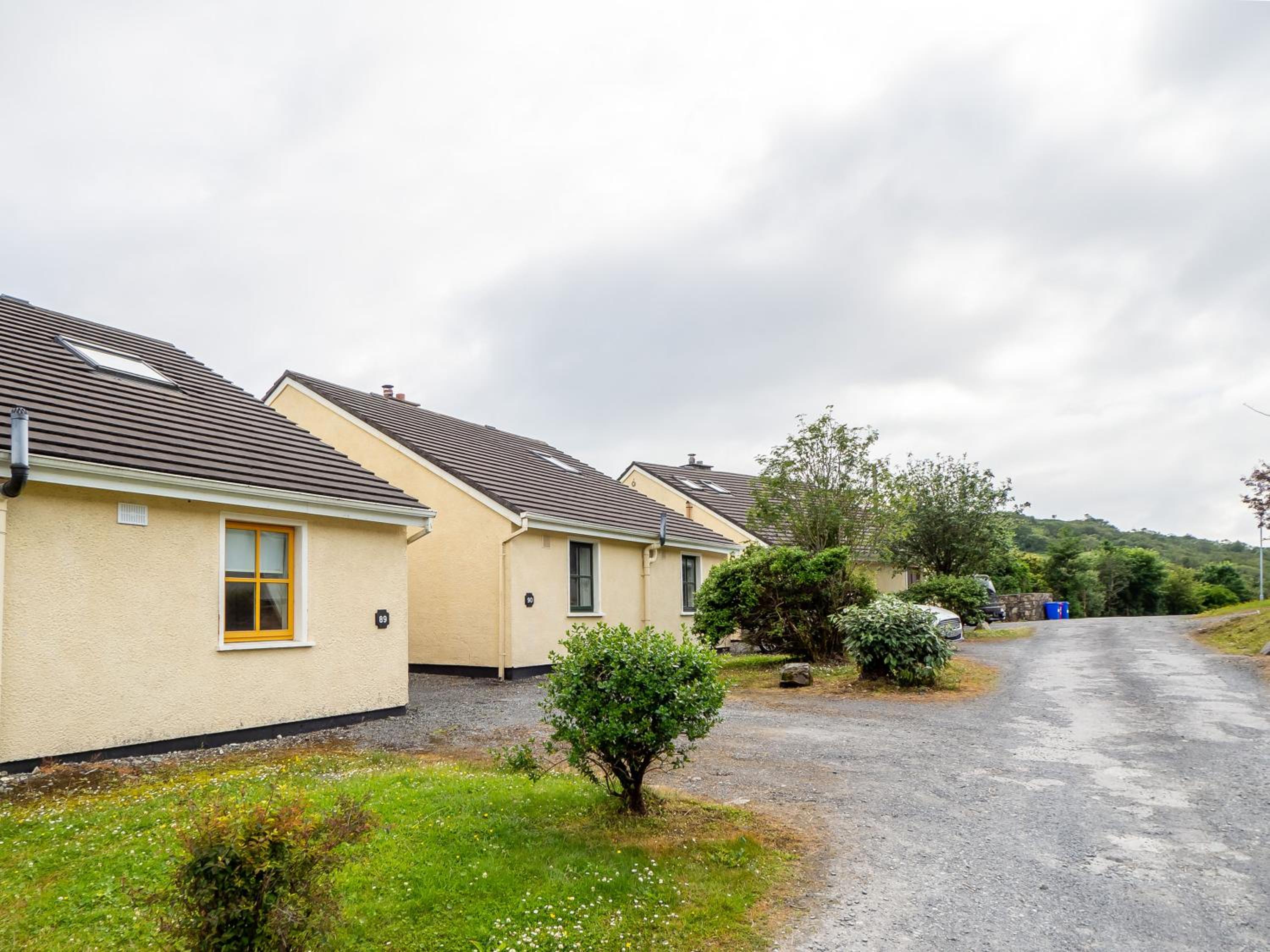 Cottage 391 - Clifden view 4