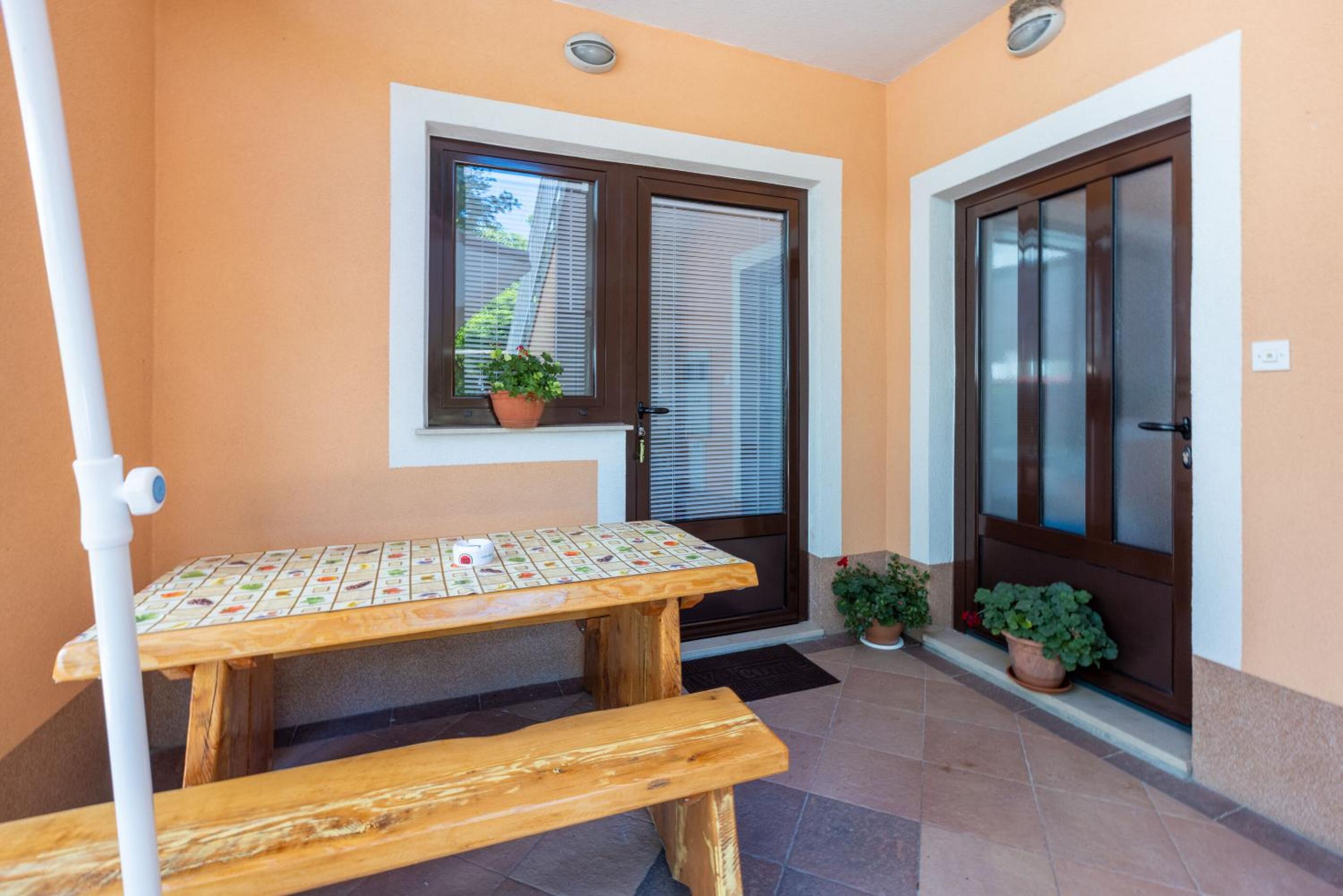 Apartments Lilin