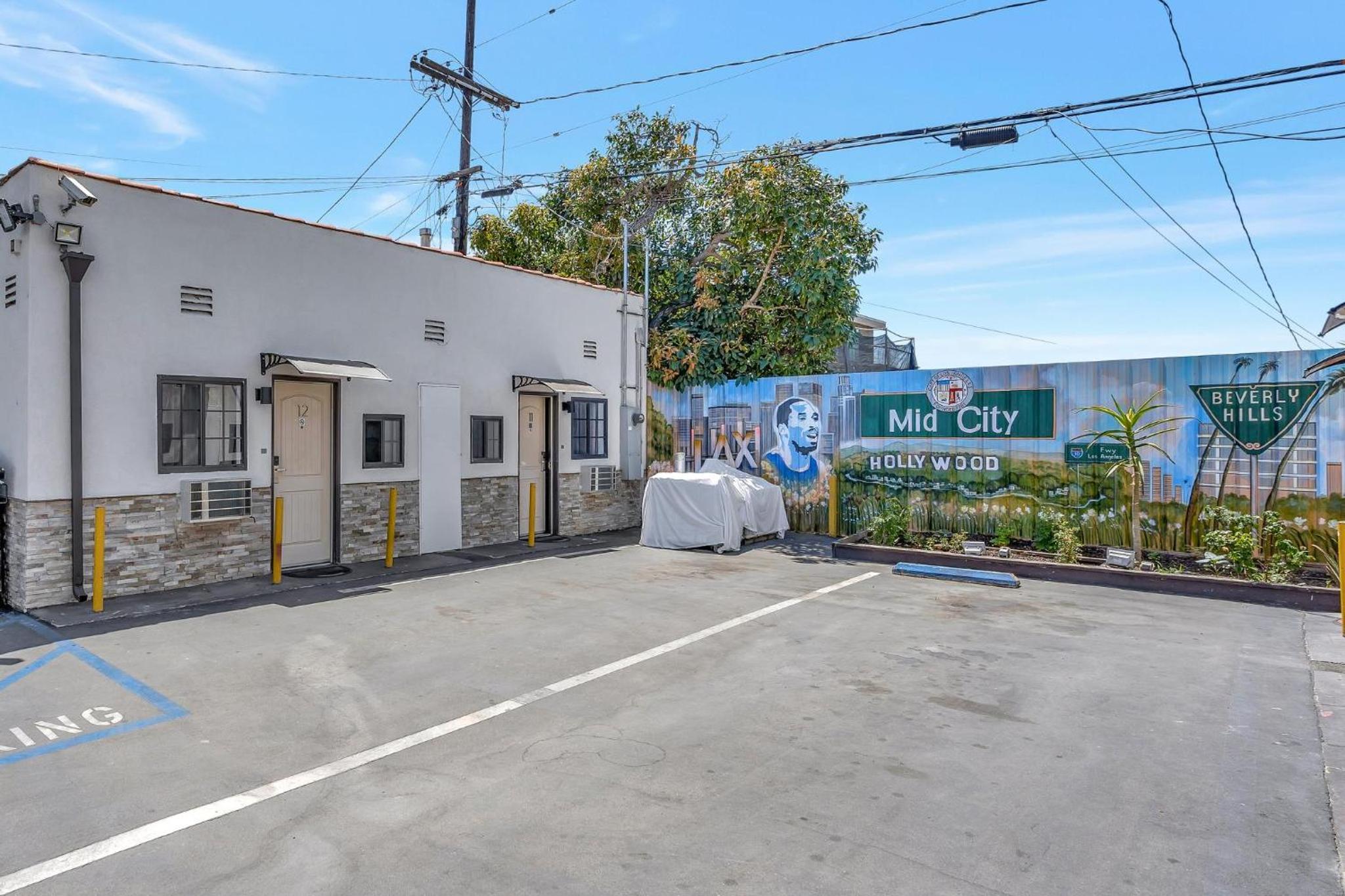 Mid City Inn