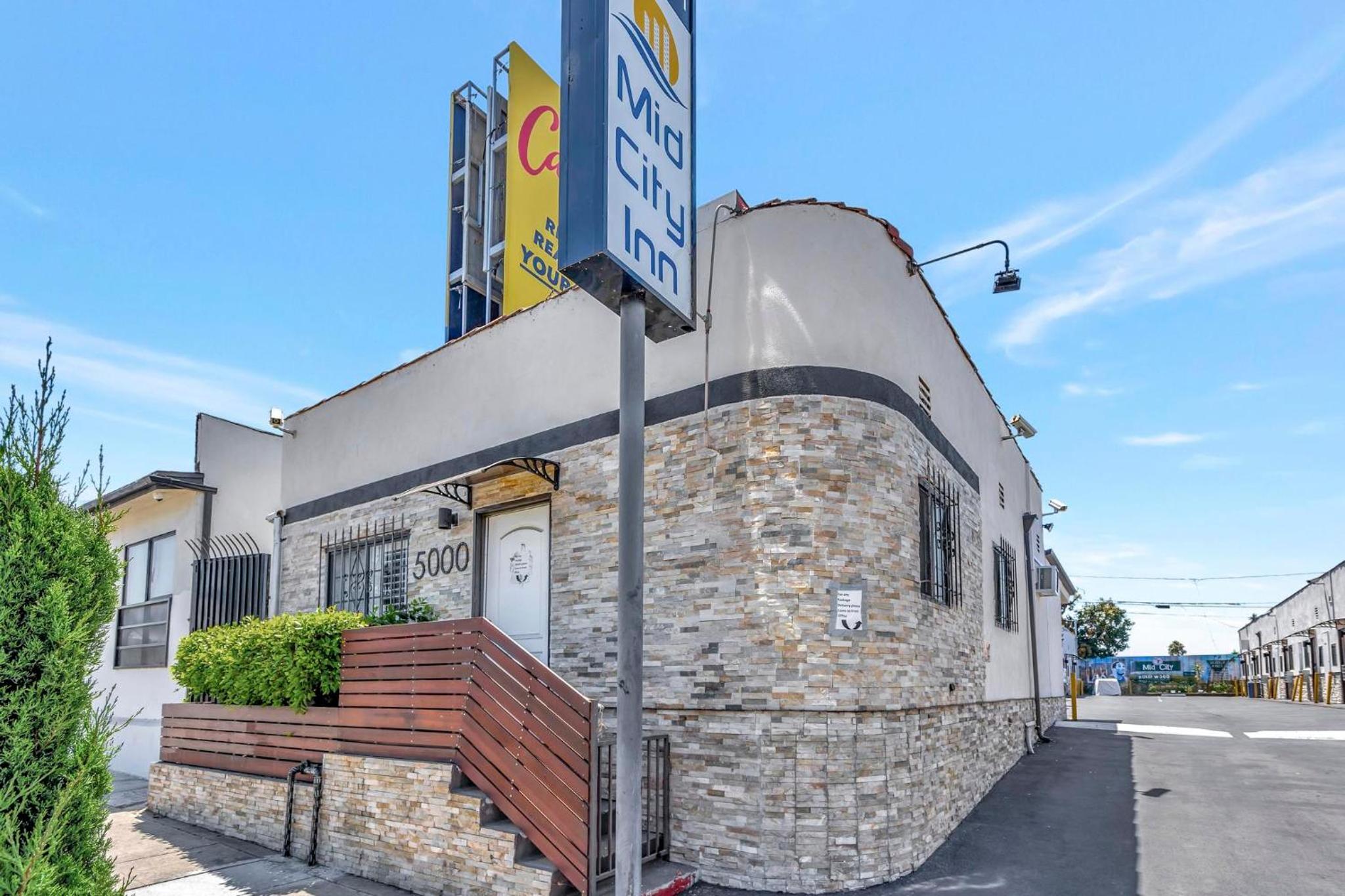 Mid City Inn