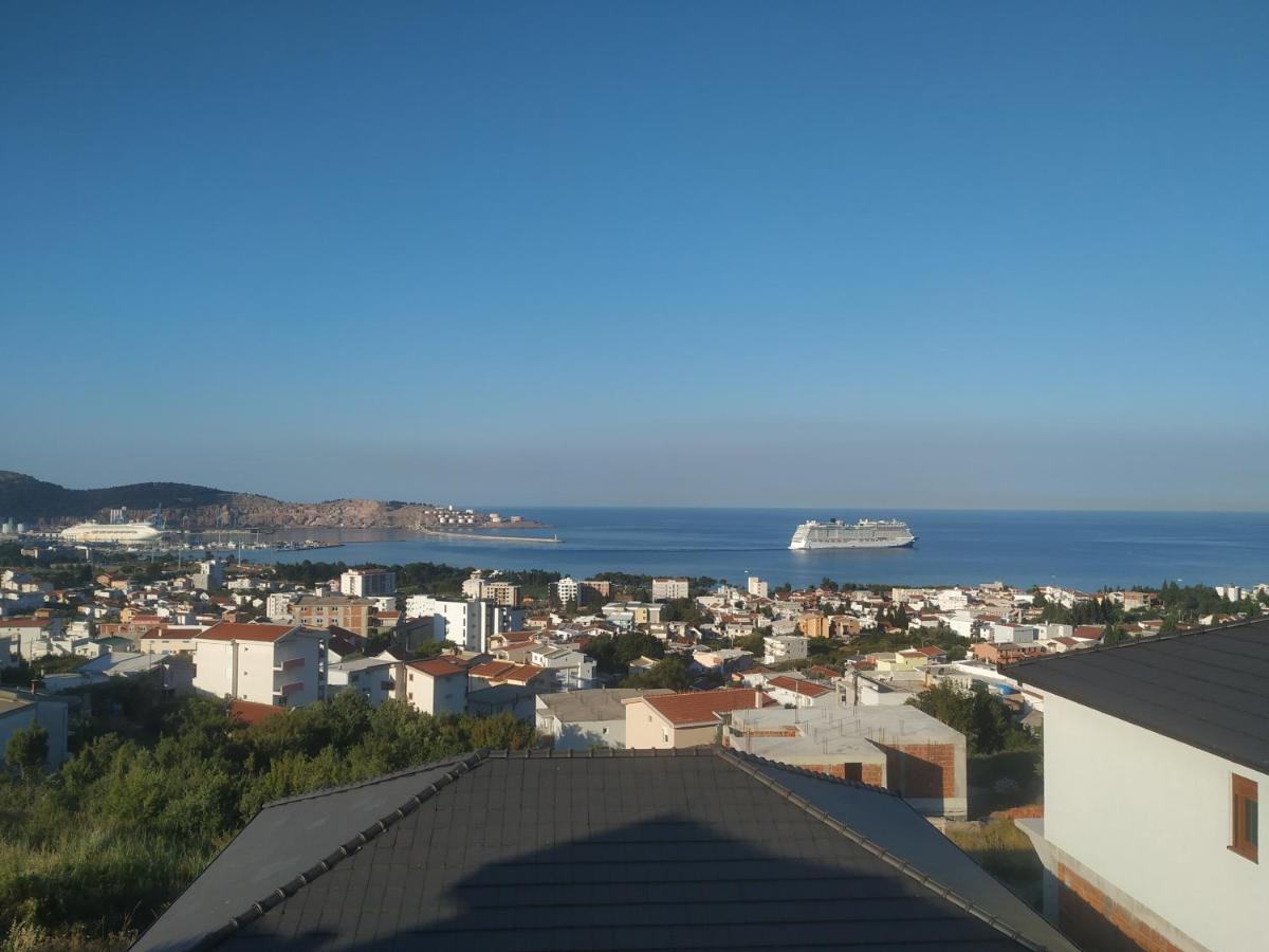 Apartman 72 view 3