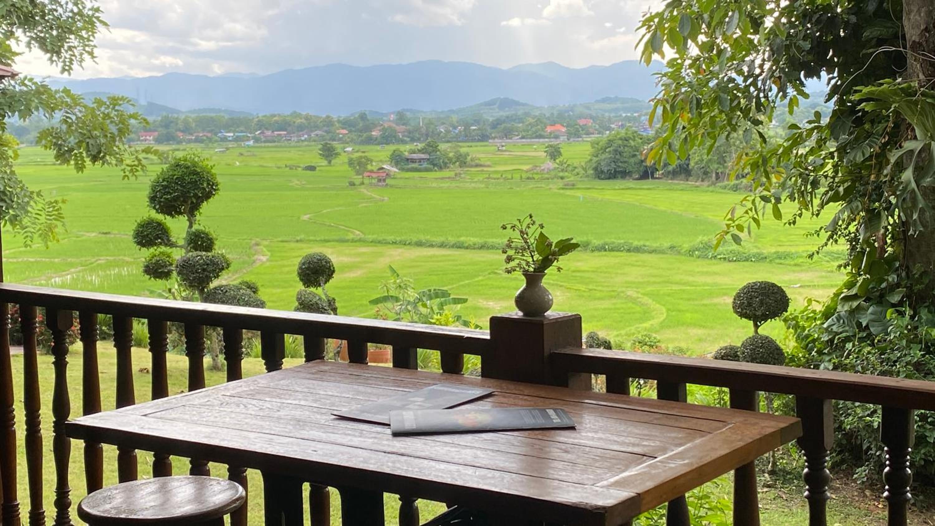 Nan Seasons Boutique Resort